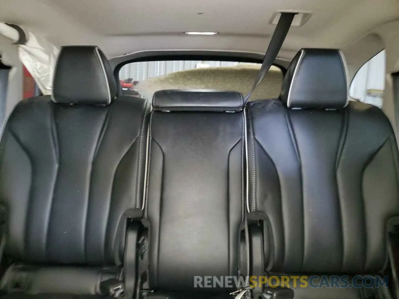 10 Photograph of a damaged car 5J8YE1H80PL038519 ACURA MDX 2023