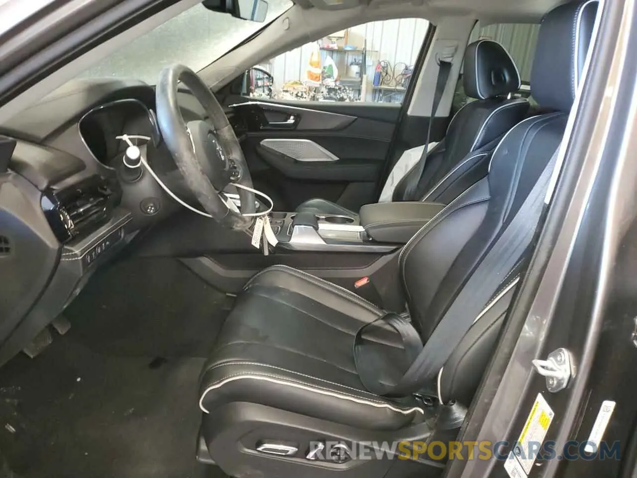 7 Photograph of a damaged car 5J8YE1H80PL038519 ACURA MDX 2023