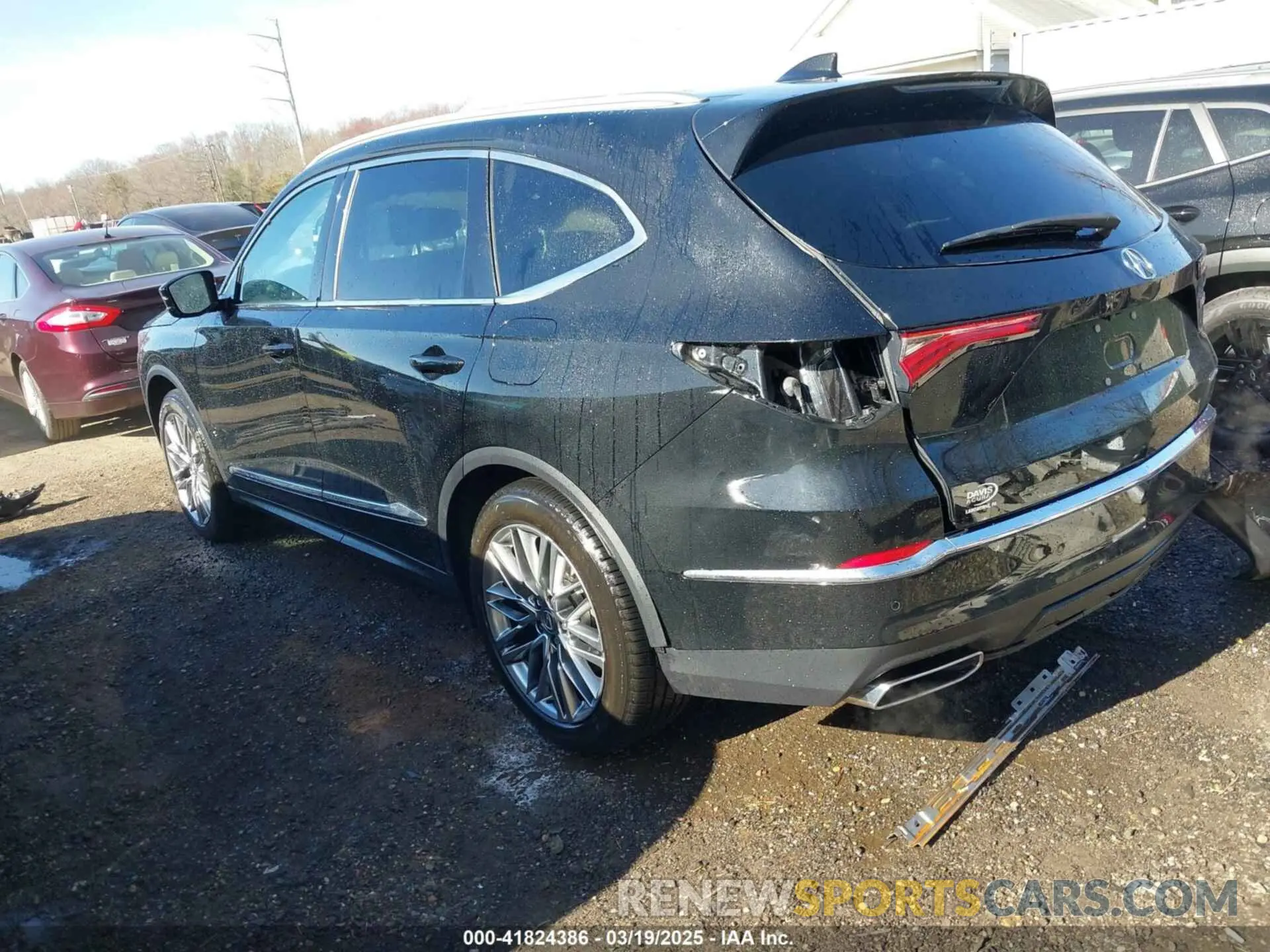 3 Photograph of a damaged car 5J8YE1H84PL014255 ACURA MDX 2023