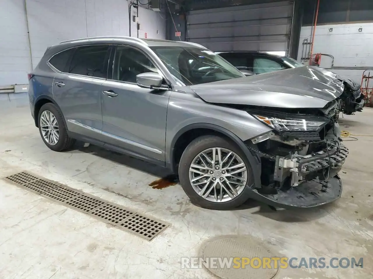4 Photograph of a damaged car 5J8YE1H84PL024056 ACURA MDX 2023