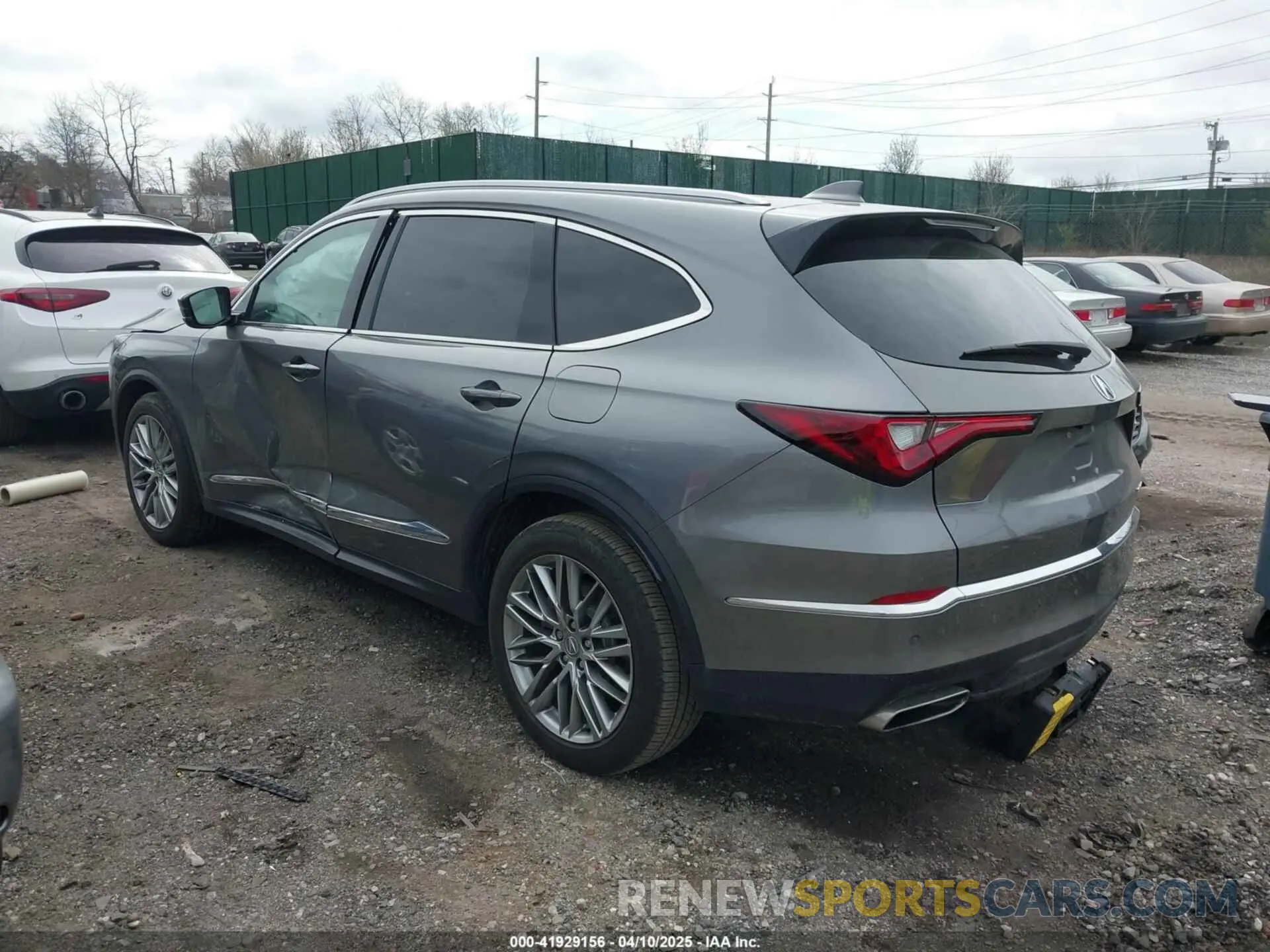 3 Photograph of a damaged car 5J8YE1H84PL028270 ACURA MDX 2023