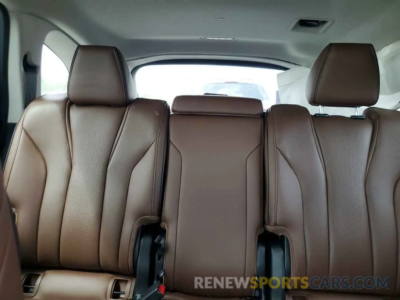 10 Photograph of a damaged car 5J8YE1H87PL022995 ACURA MDX 2023