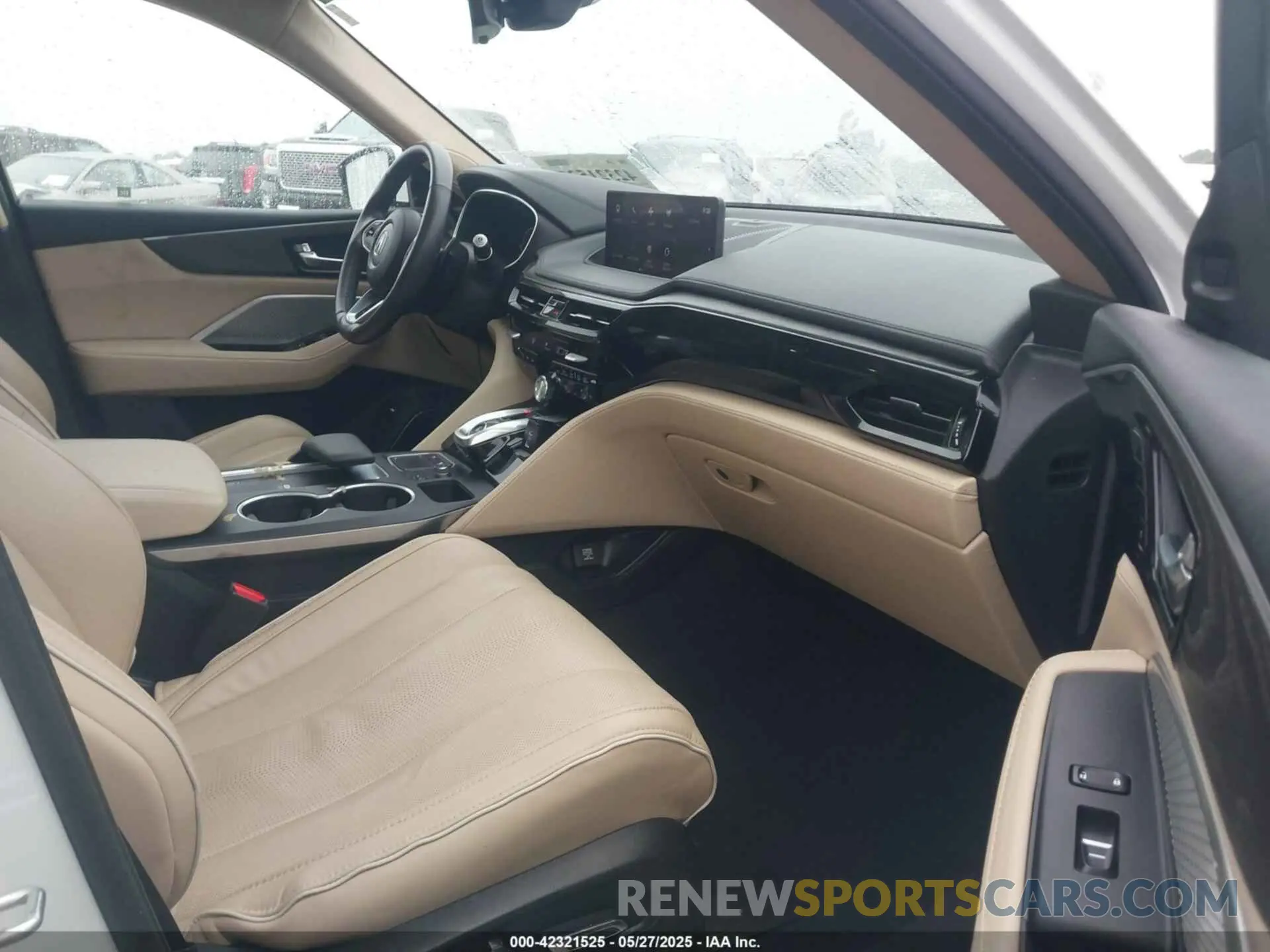 5 Photograph of a damaged car 5J8YE1H89PL011643 ACURA MDX 2023