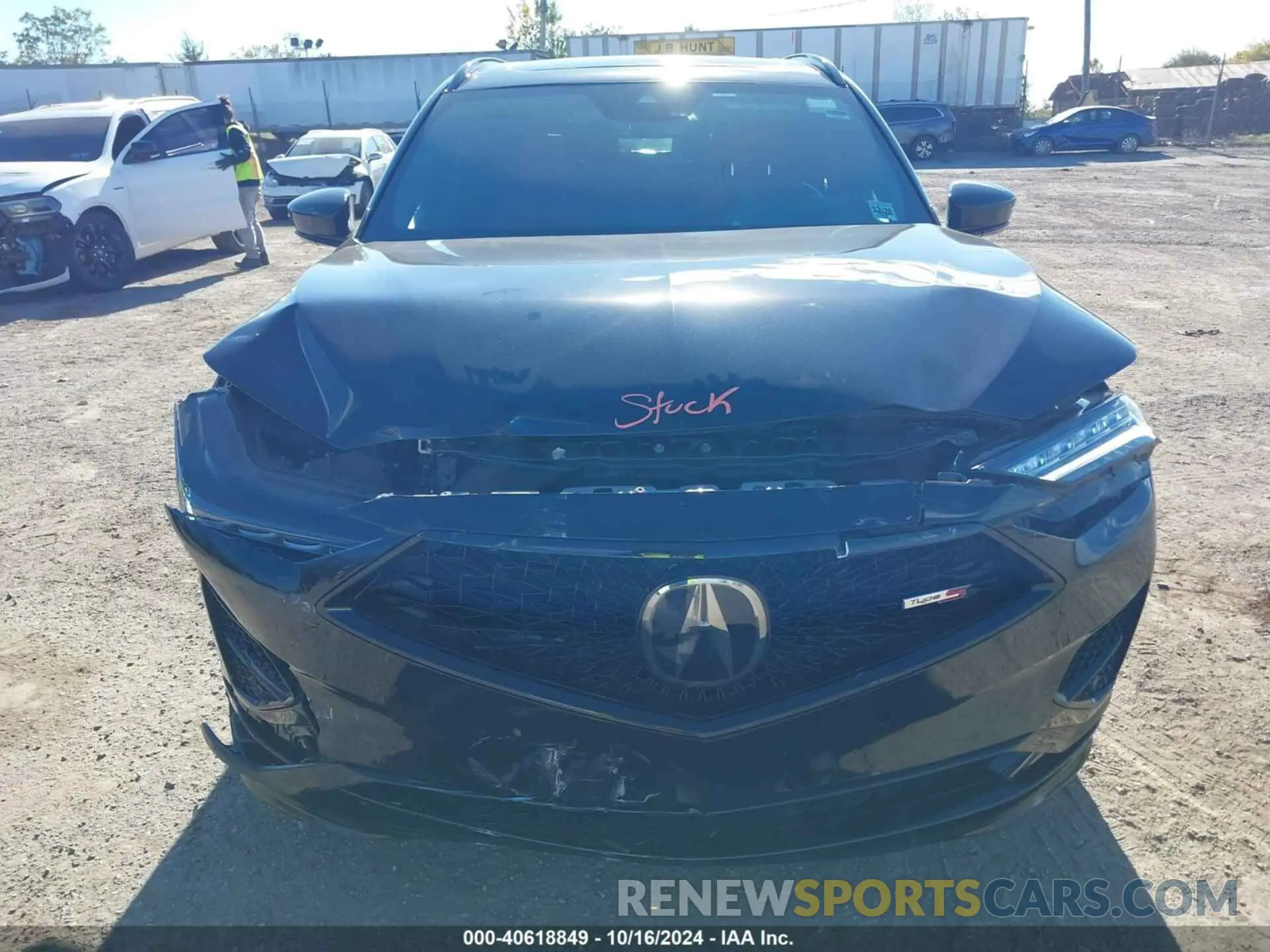 10 Photograph of a damaged car 5J8YD8H8XRL002562 ACURA MDX 2024