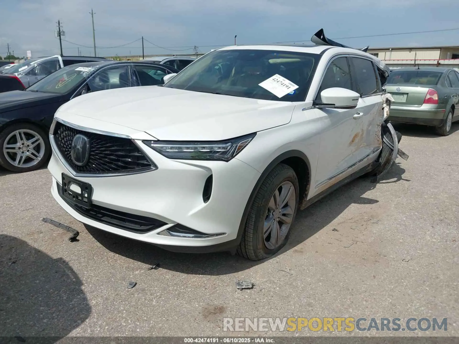 2 Photograph of a damaged car 5J8YD9H34RL005841 ACURA MDX 2024