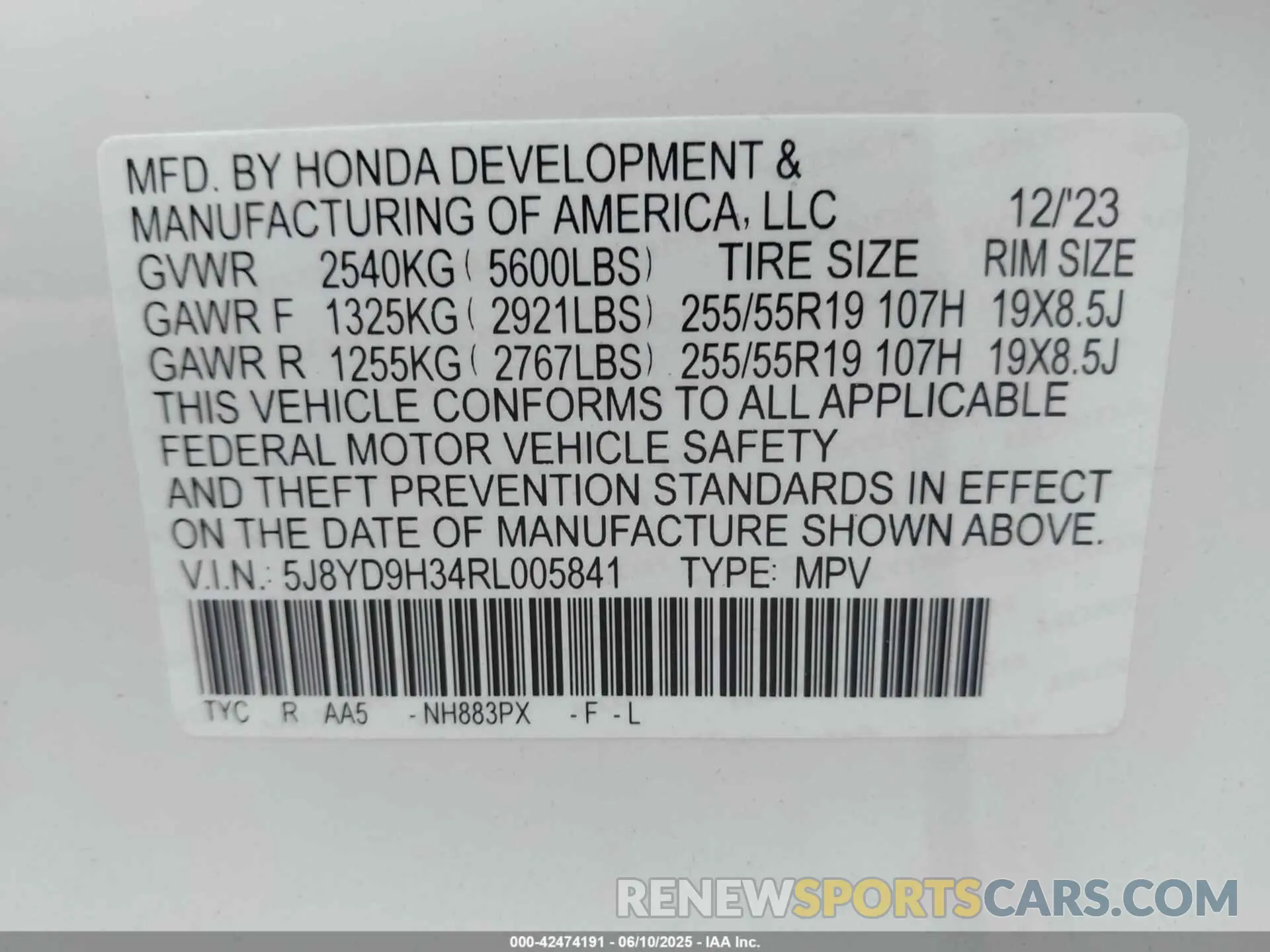 9 Photograph of a damaged car 5J8YD9H34RL005841 ACURA MDX 2024