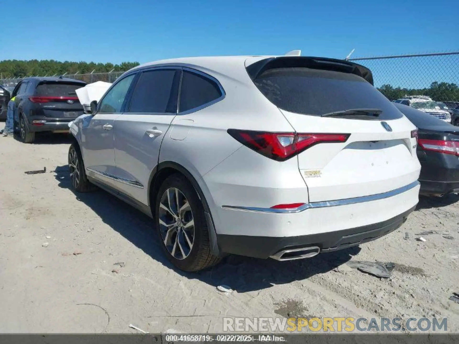 3 Photograph of a damaged car 5J8YD9H40RL001942 ACURA MDX 2024
