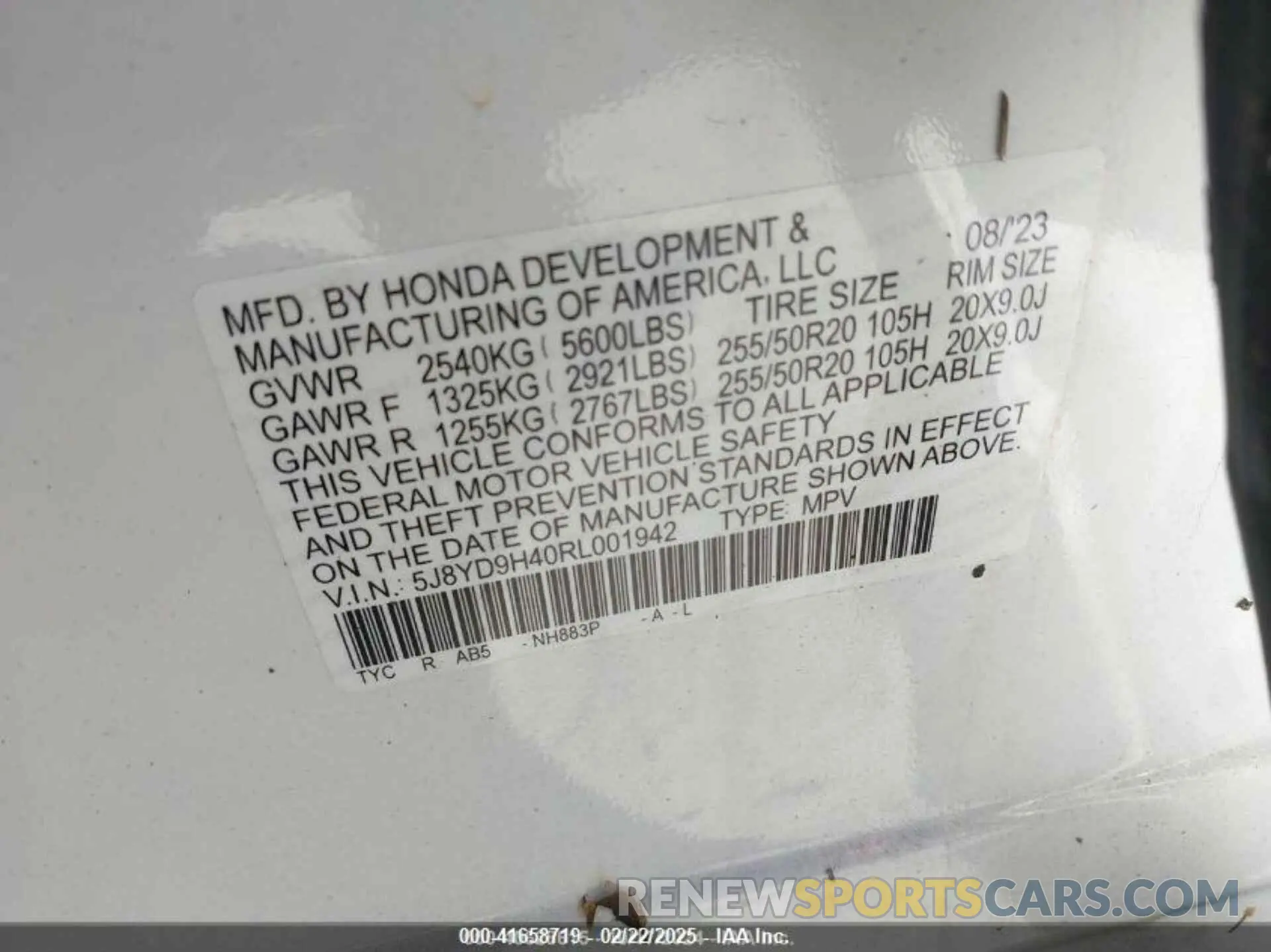 9 Photograph of a damaged car 5J8YD9H40RL001942 ACURA MDX 2024