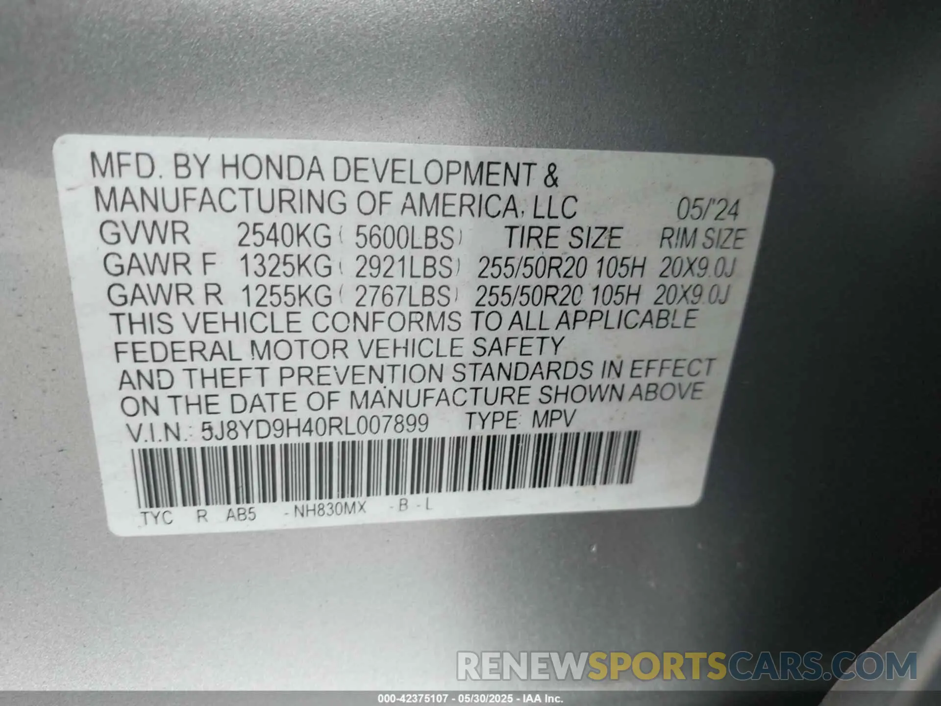 9 Photograph of a damaged car 5J8YD9H40RL007899 ACURA MDX 2024