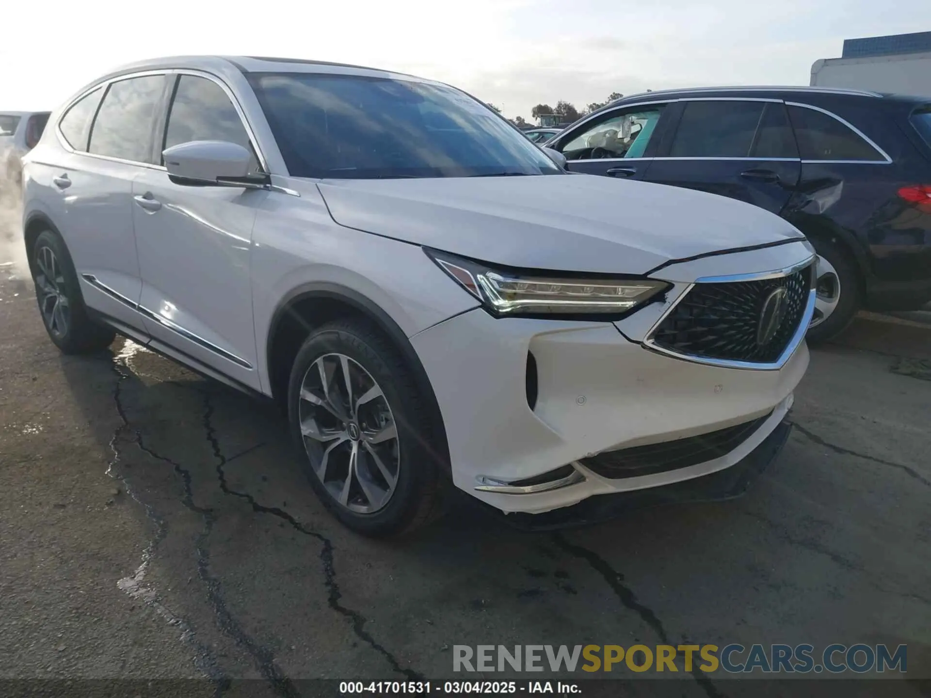 1 Photograph of a damaged car 5J8YD9H42RL007046 ACURA MDX 2024