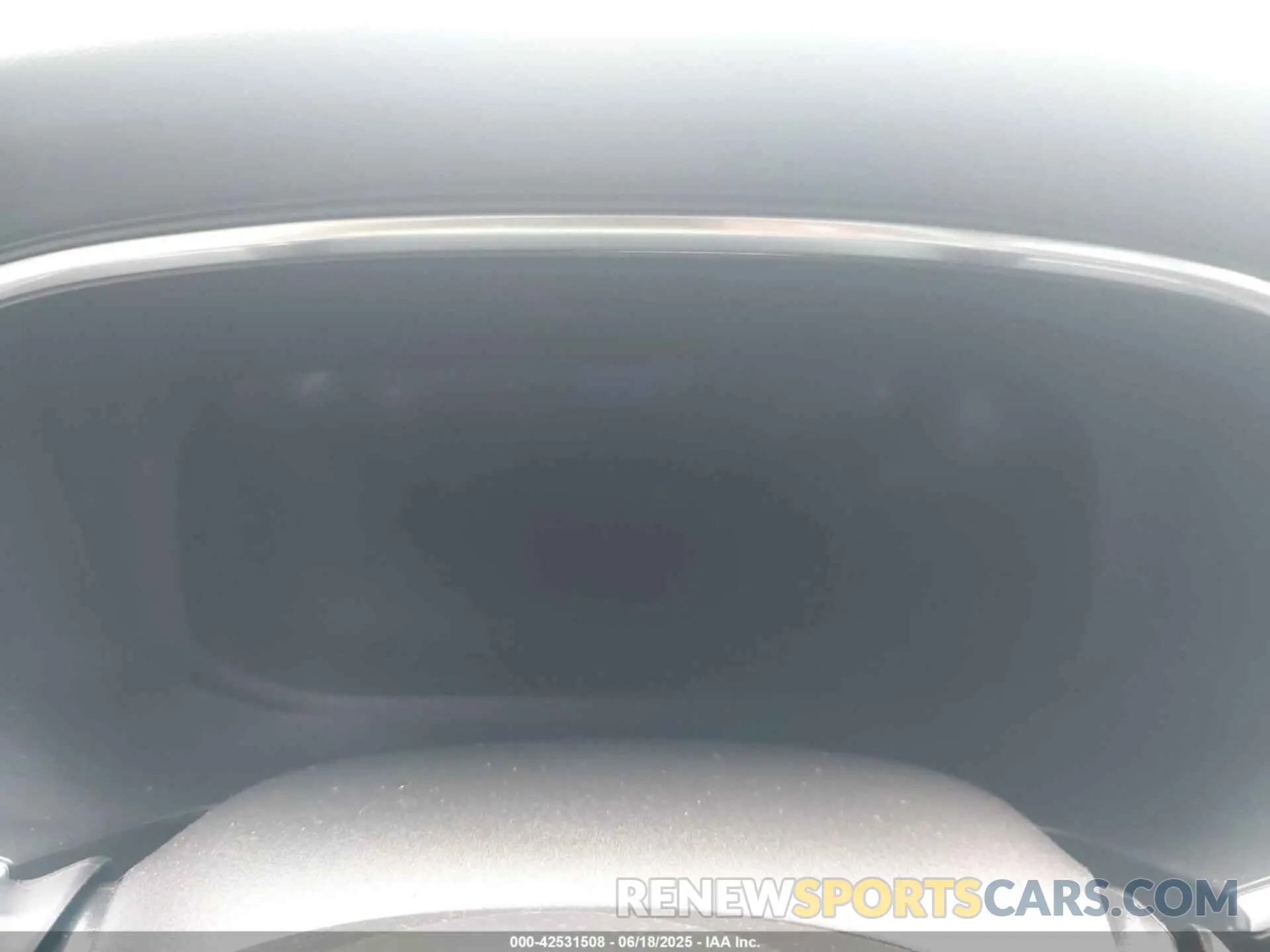 7 Photograph of a damaged car 5J8YE1H02RL004594 ACURA MDX 2024