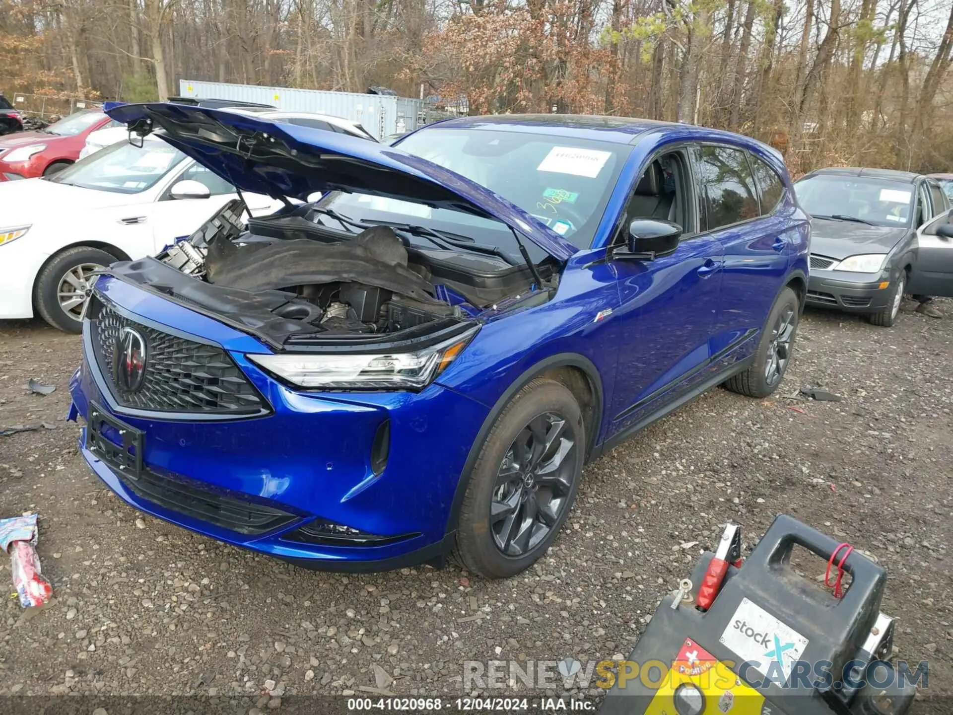 2 Photograph of a damaged car 5J8YE1H02RL028698 ACURA MDX 2024