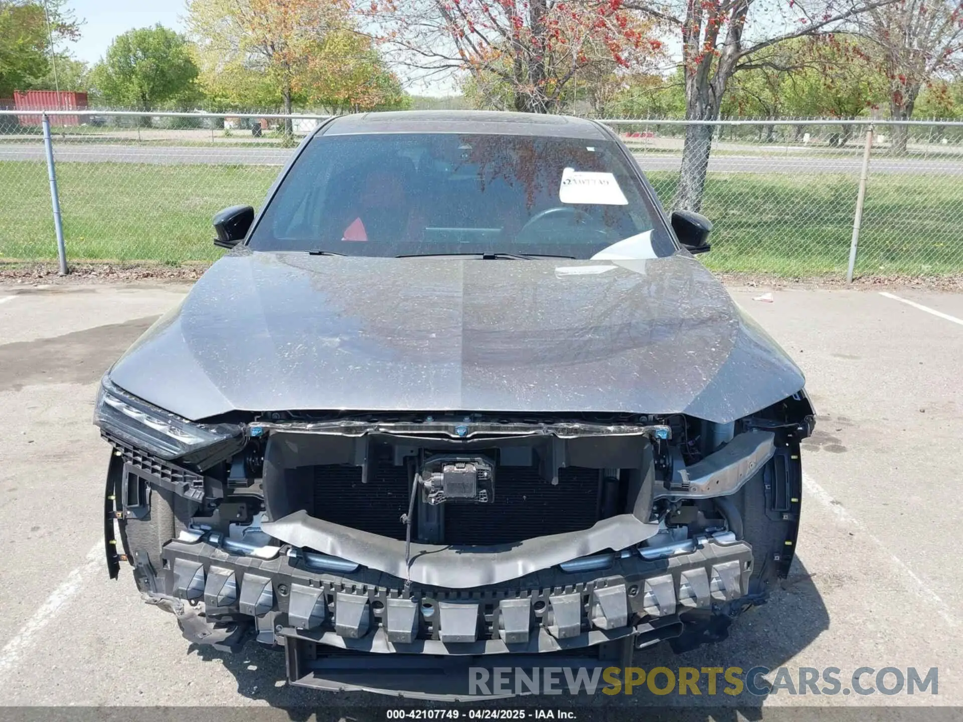 11 Photograph of a damaged car 5J8YE1H03RL020657 ACURA MDX 2024