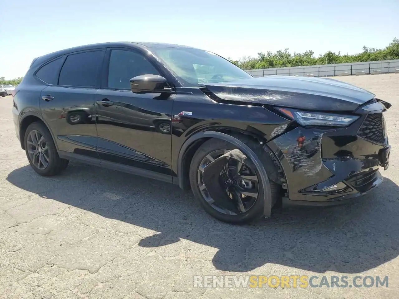 4 Photograph of a damaged car 5J8YE1H03RL021808 ACURA MDX 2024
