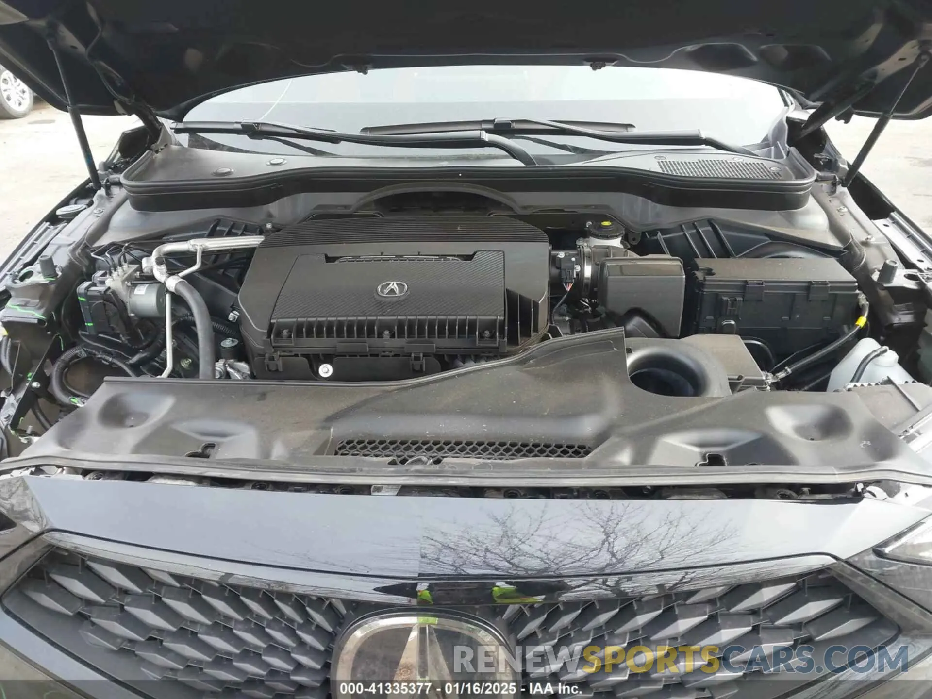 10 Photograph of a damaged car 5J8YE1H04RL014754 ACURA MDX 2024