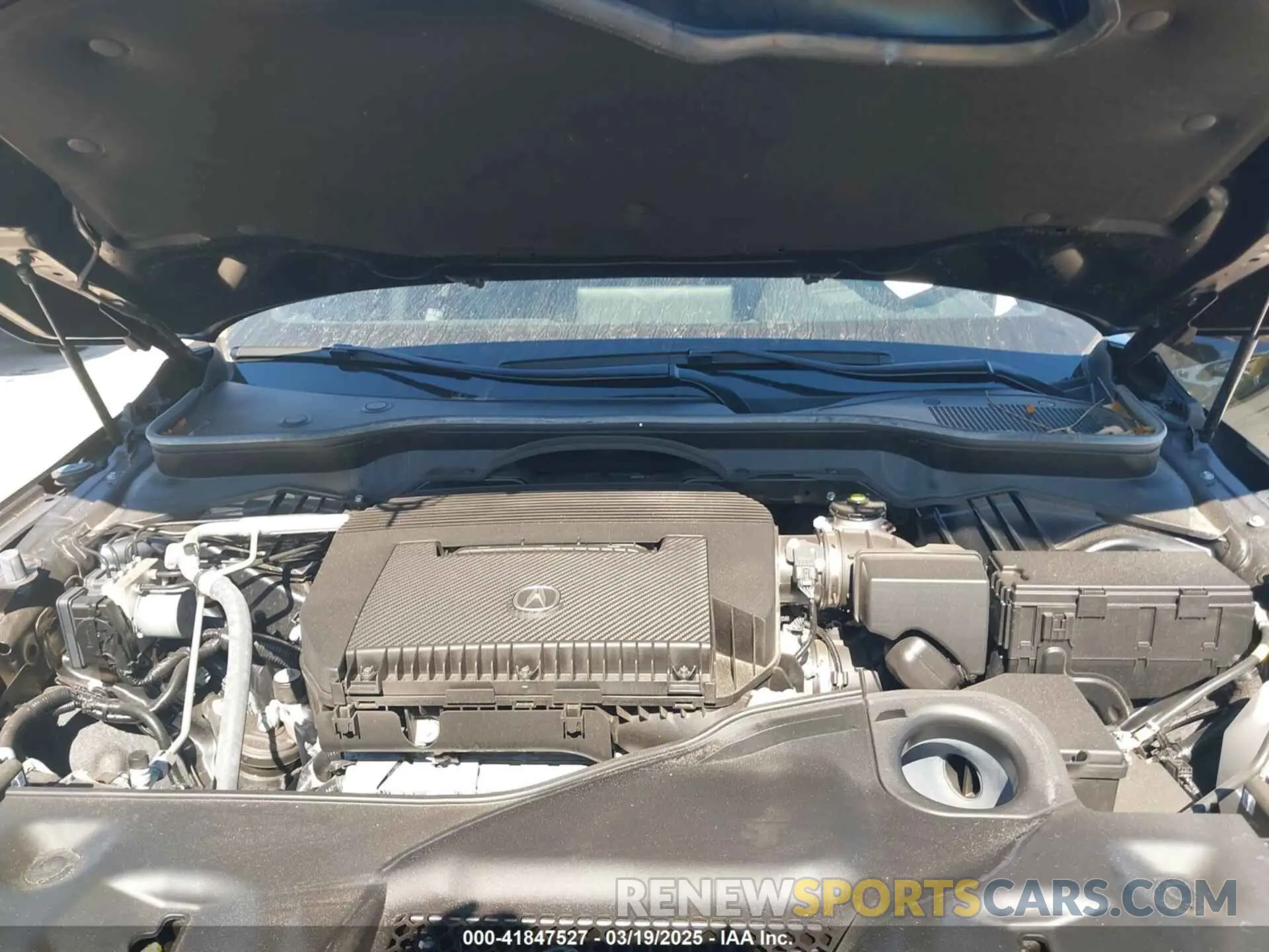 10 Photograph of a damaged car 5J8YE1H06RL023004 ACURA MDX 2024