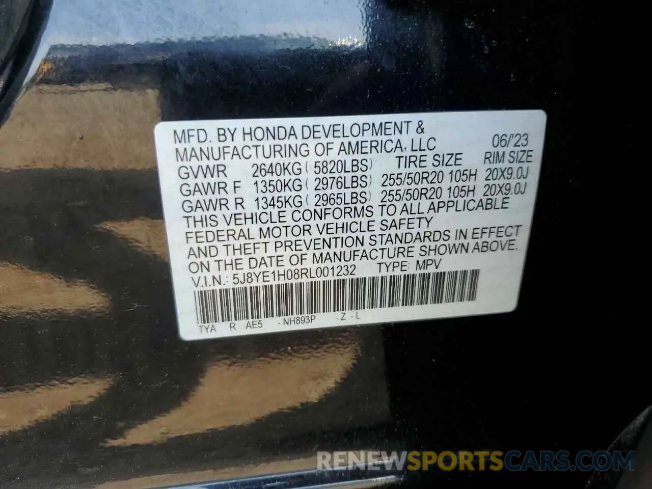 14 Photograph of a damaged car 5J8YE1H08RL001232 ACURA MDX 2024