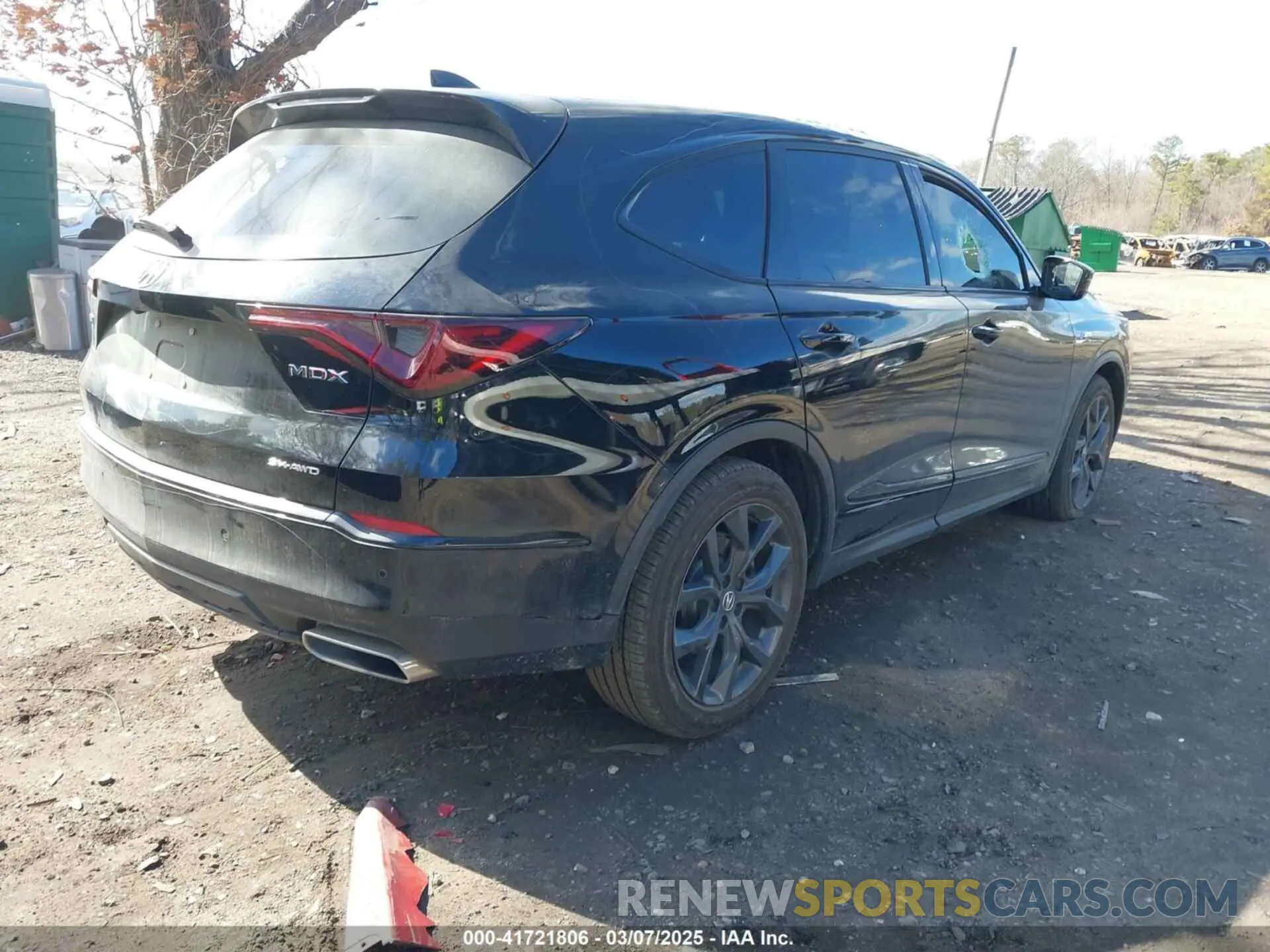 4 Photograph of a damaged car 5J8YE1H09RL010800 ACURA MDX 2024
