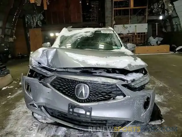 11 Photograph of a damaged car 5J8YE1H33RL024007 ACURA MDX 2024
