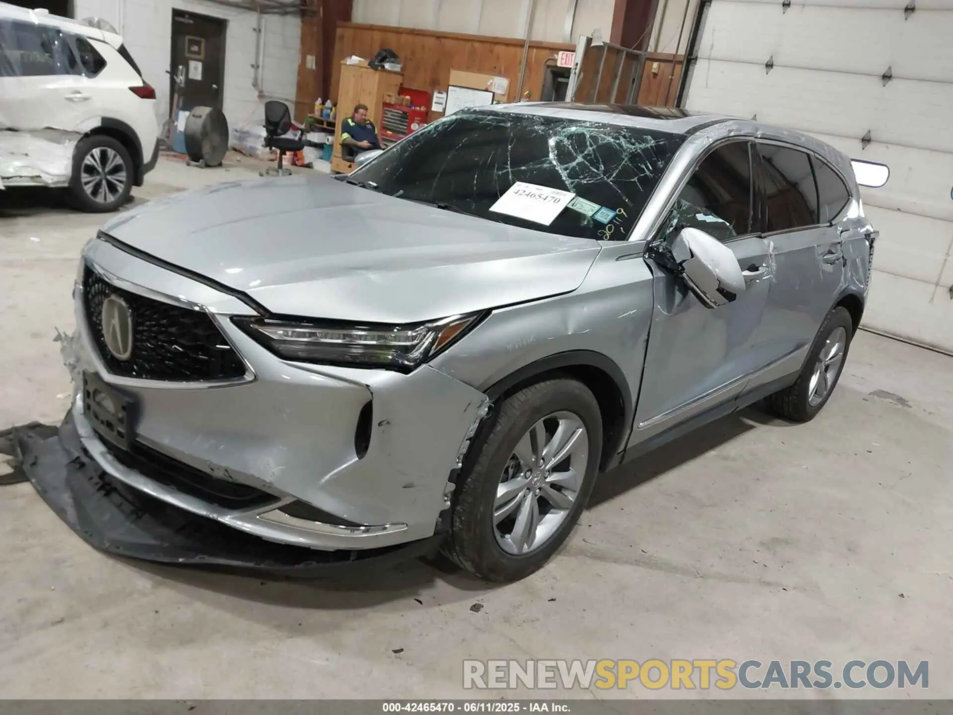 2 Photograph of a damaged car 5J8YE1H33RL035282 ACURA MDX 2024