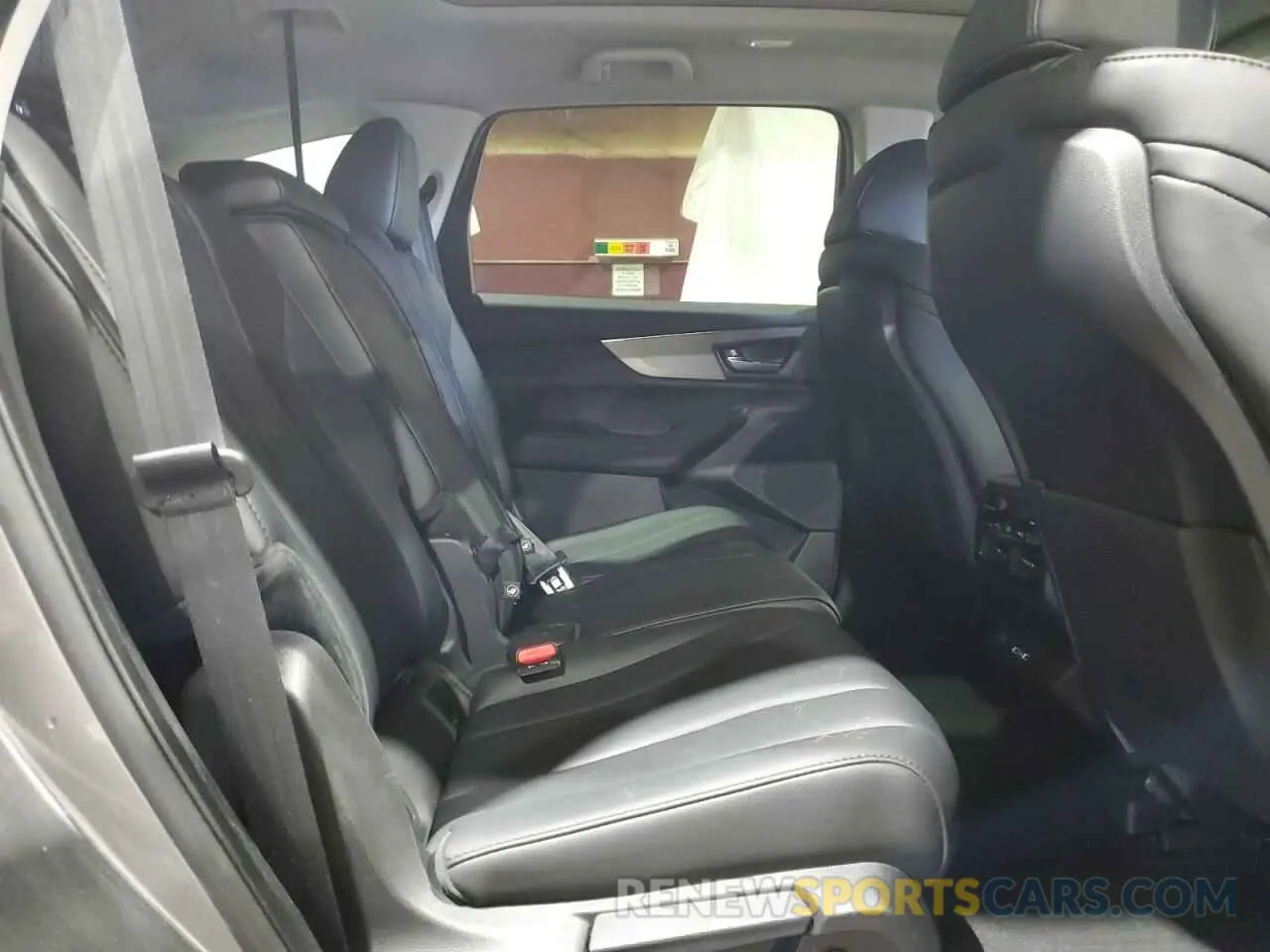 11 Photograph of a damaged car 5J8YE1H34RL034268 ACURA MDX 2024