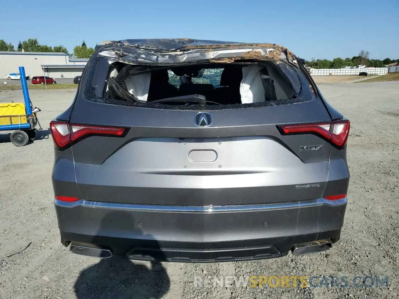 6 Photograph of a damaged car 5J8YE1H42RL035346 ACURA MDX 2024