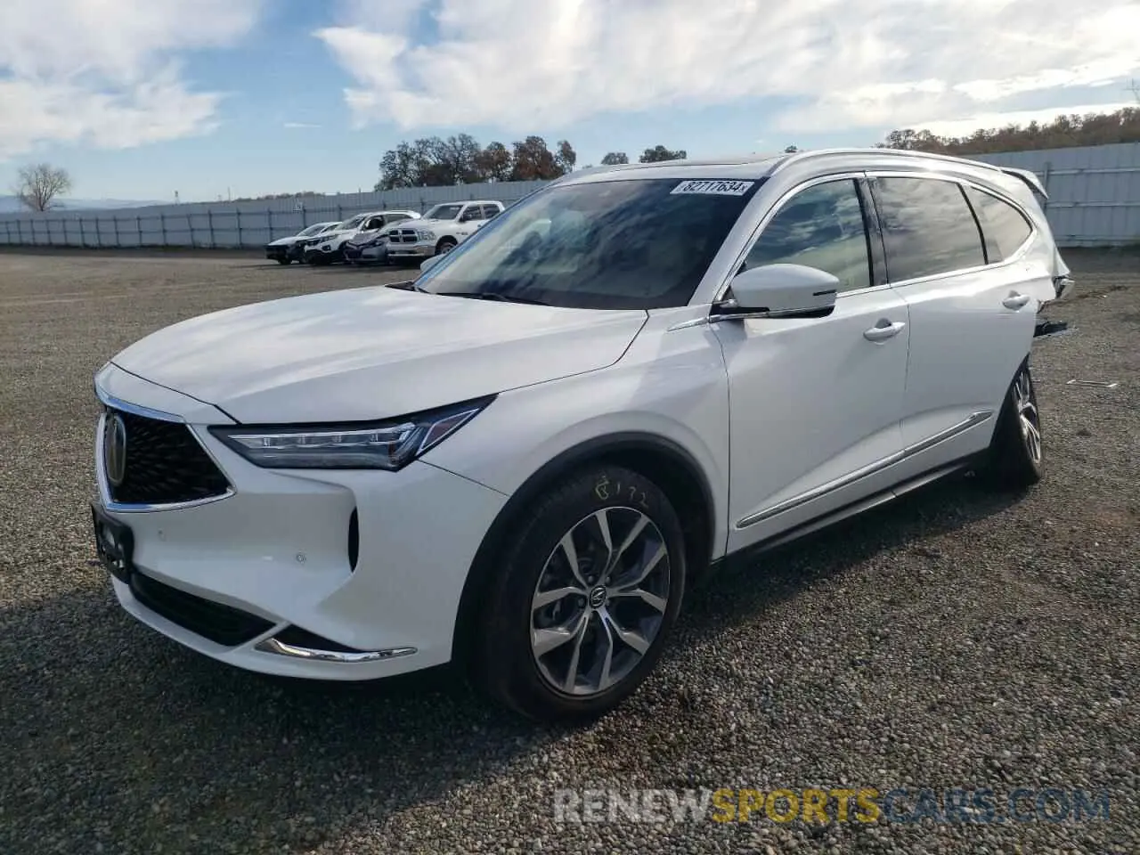 1 Photograph of a damaged car 5J8YE1H43RL009502 ACURA MDX 2024