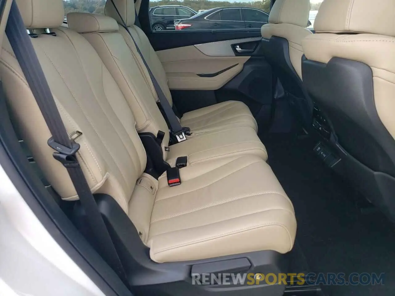 11 Photograph of a damaged car 5J8YE1H43RL009502 ACURA MDX 2024