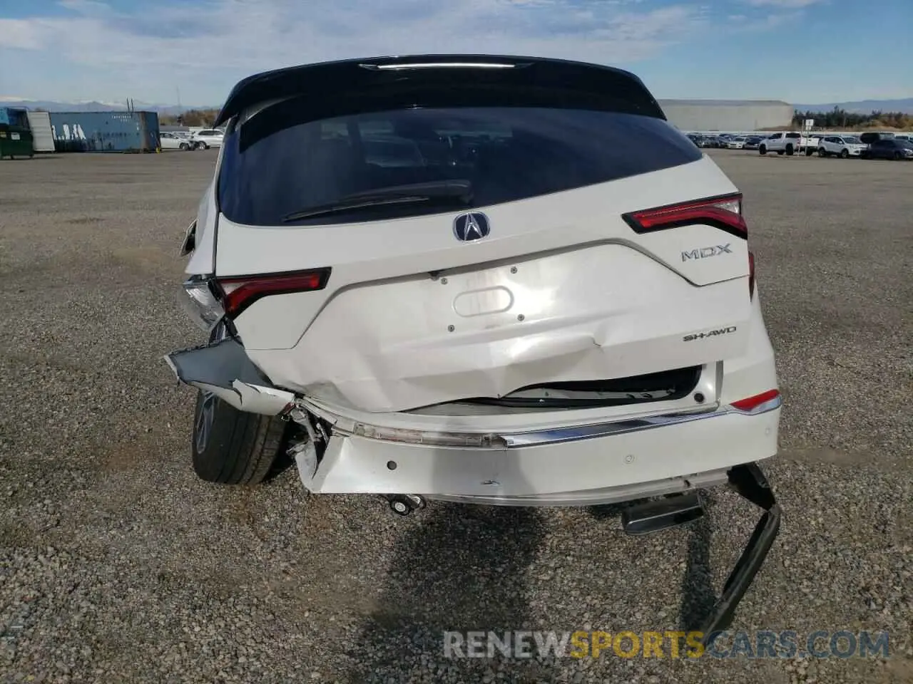 6 Photograph of a damaged car 5J8YE1H43RL009502 ACURA MDX 2024