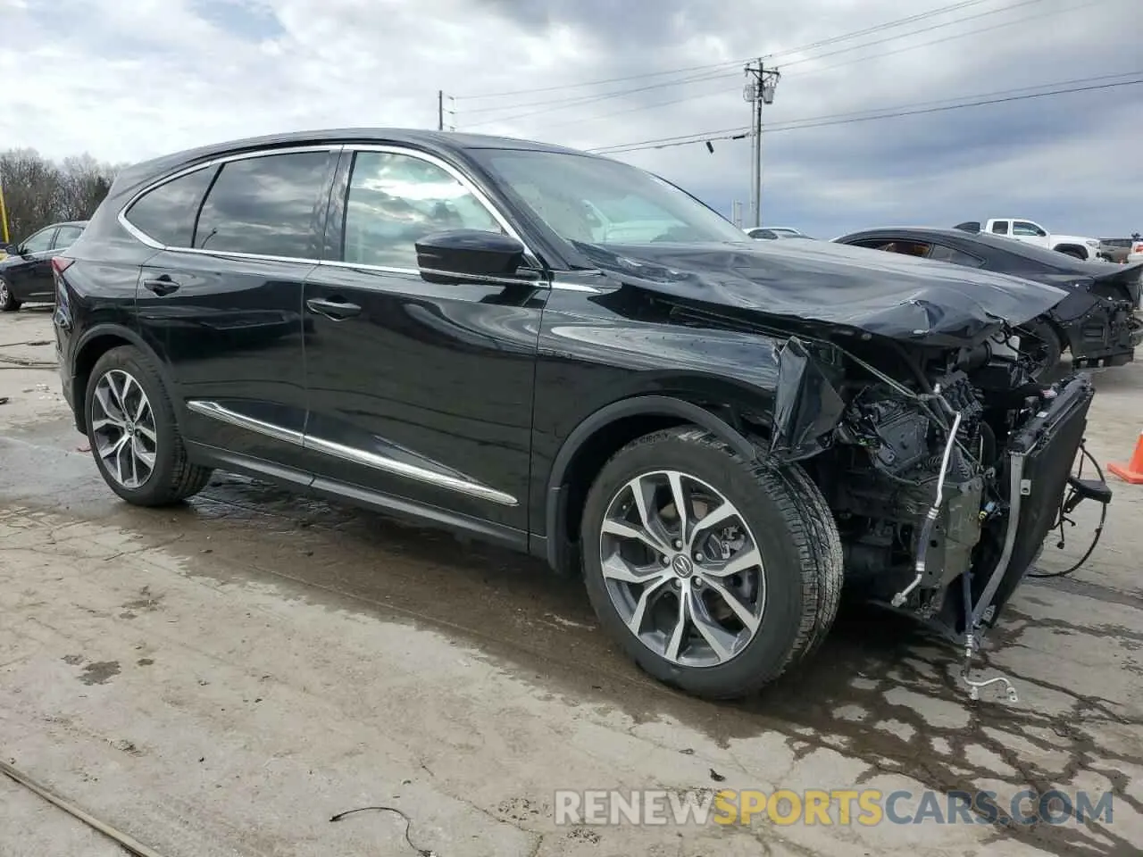 4 Photograph of a damaged car 5J8YE1H45RL016256 ACURA MDX 2024