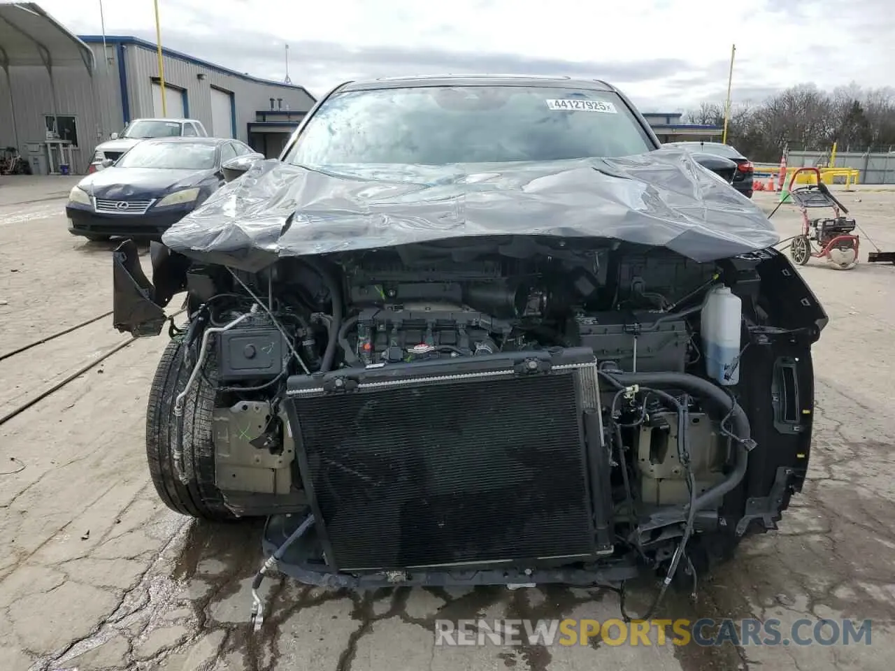5 Photograph of a damaged car 5J8YE1H45RL016256 ACURA MDX 2024