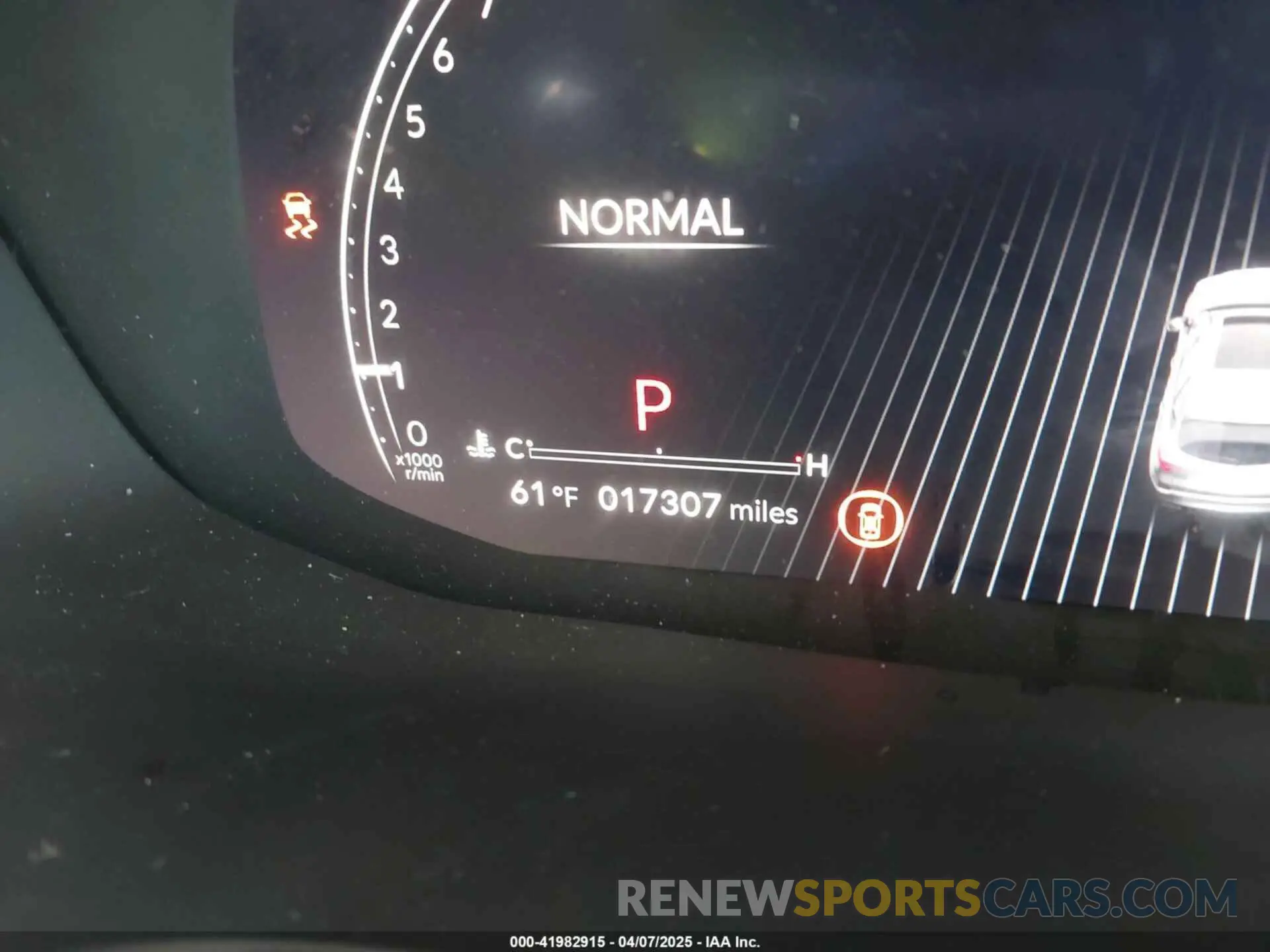16 Photograph of a damaged car 5J8YE1H47RL005369 ACURA MDX 2024