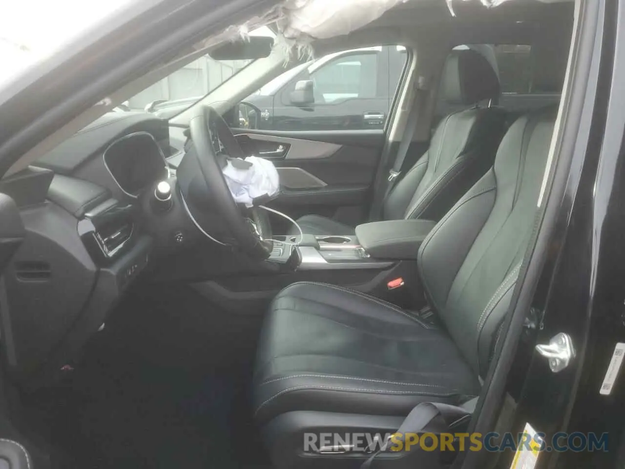 7 Photograph of a damaged car 5J8YE1H47RL008630 ACURA MDX 2024