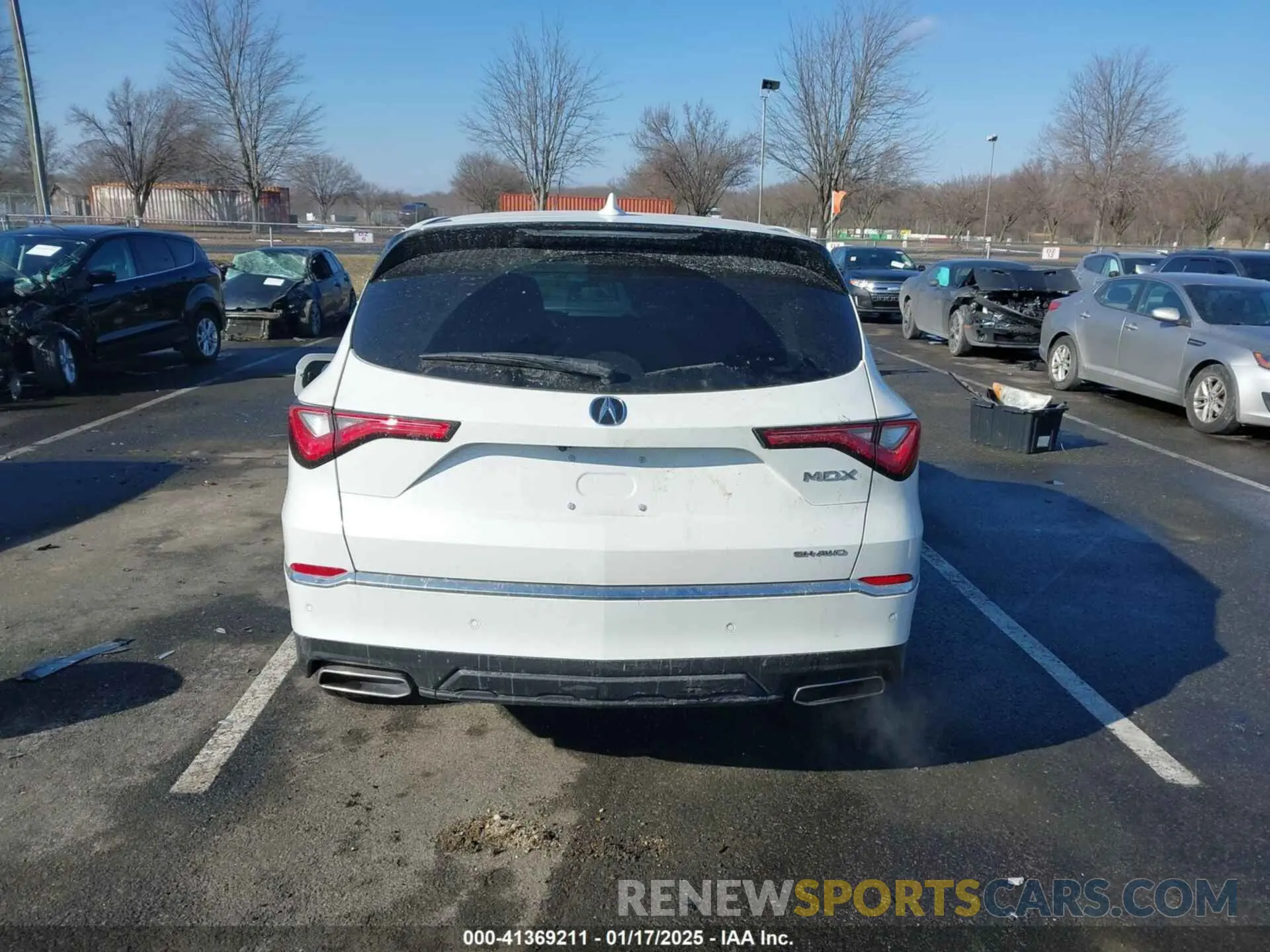16 Photograph of a damaged car 5J8YE1H48RL003453 ACURA MDX 2024