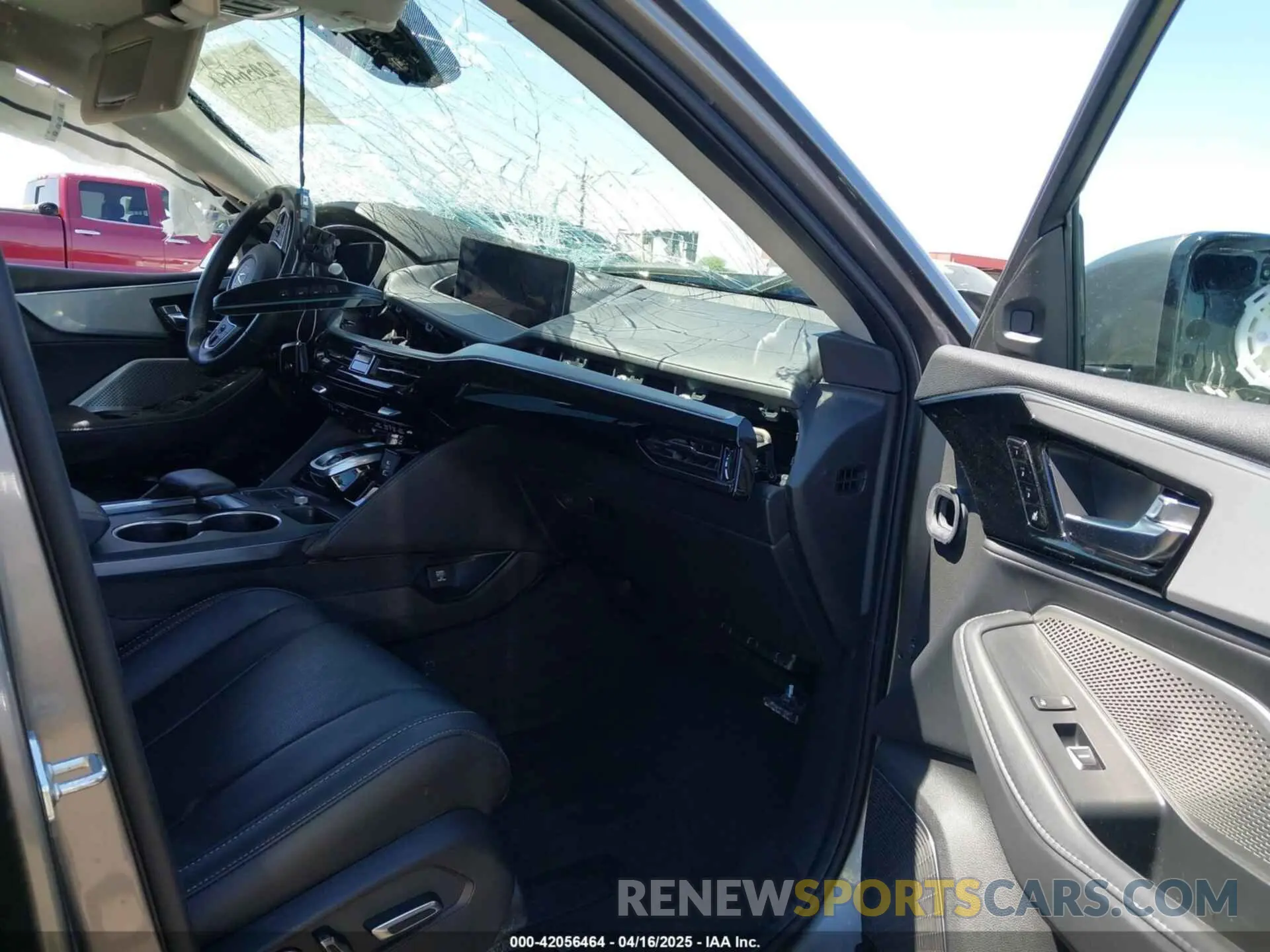 5 Photograph of a damaged car 5J8YE1H48RL007423 ACURA MDX 2024