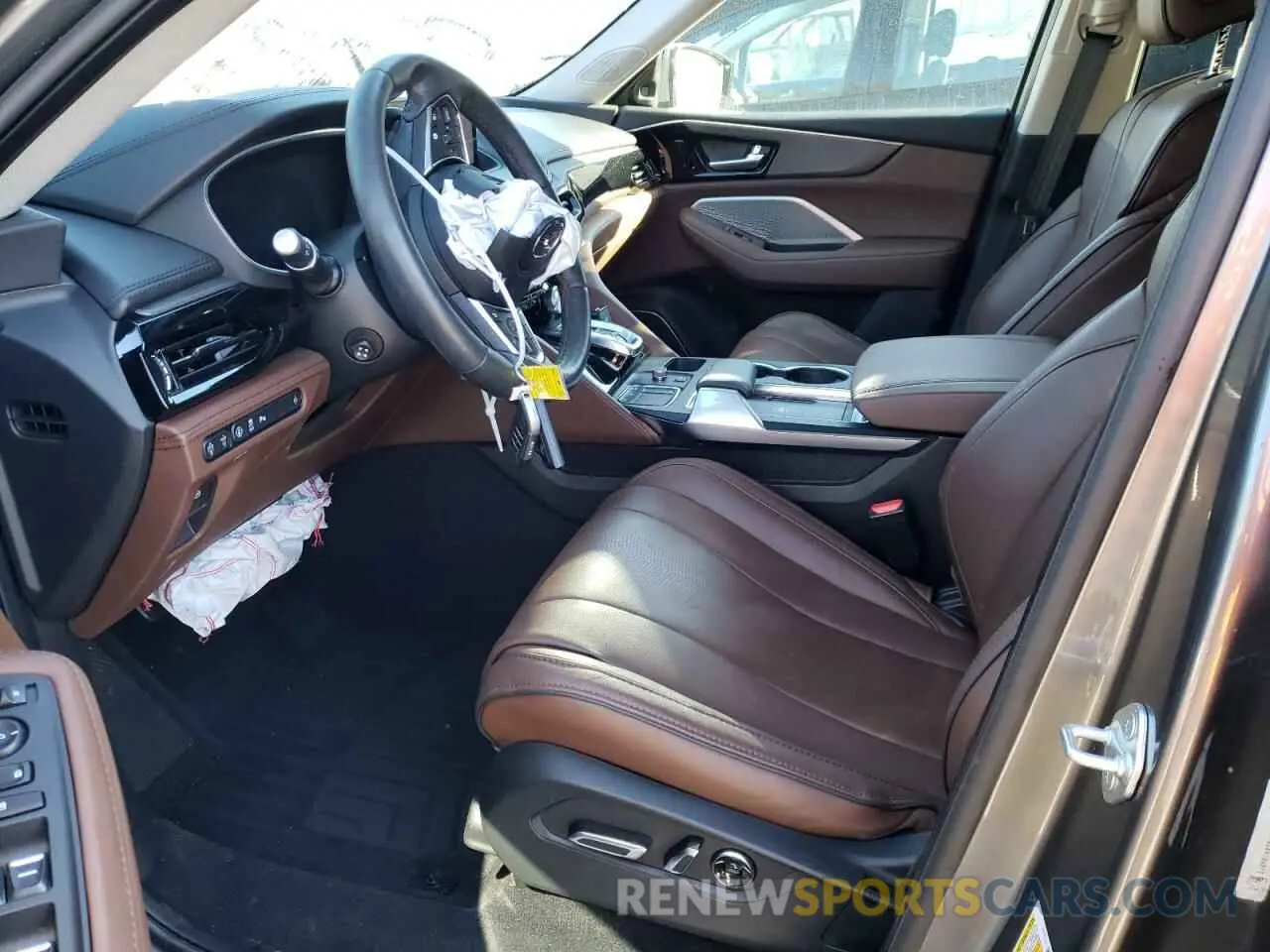 7 Photograph of a damaged car 5J8YE1H80RL023246 ACURA MDX 2024