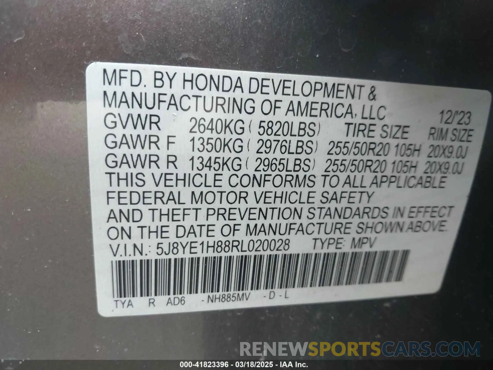 9 Photograph of a damaged car 5J8YE1H88RL020028 ACURA MDX 2024