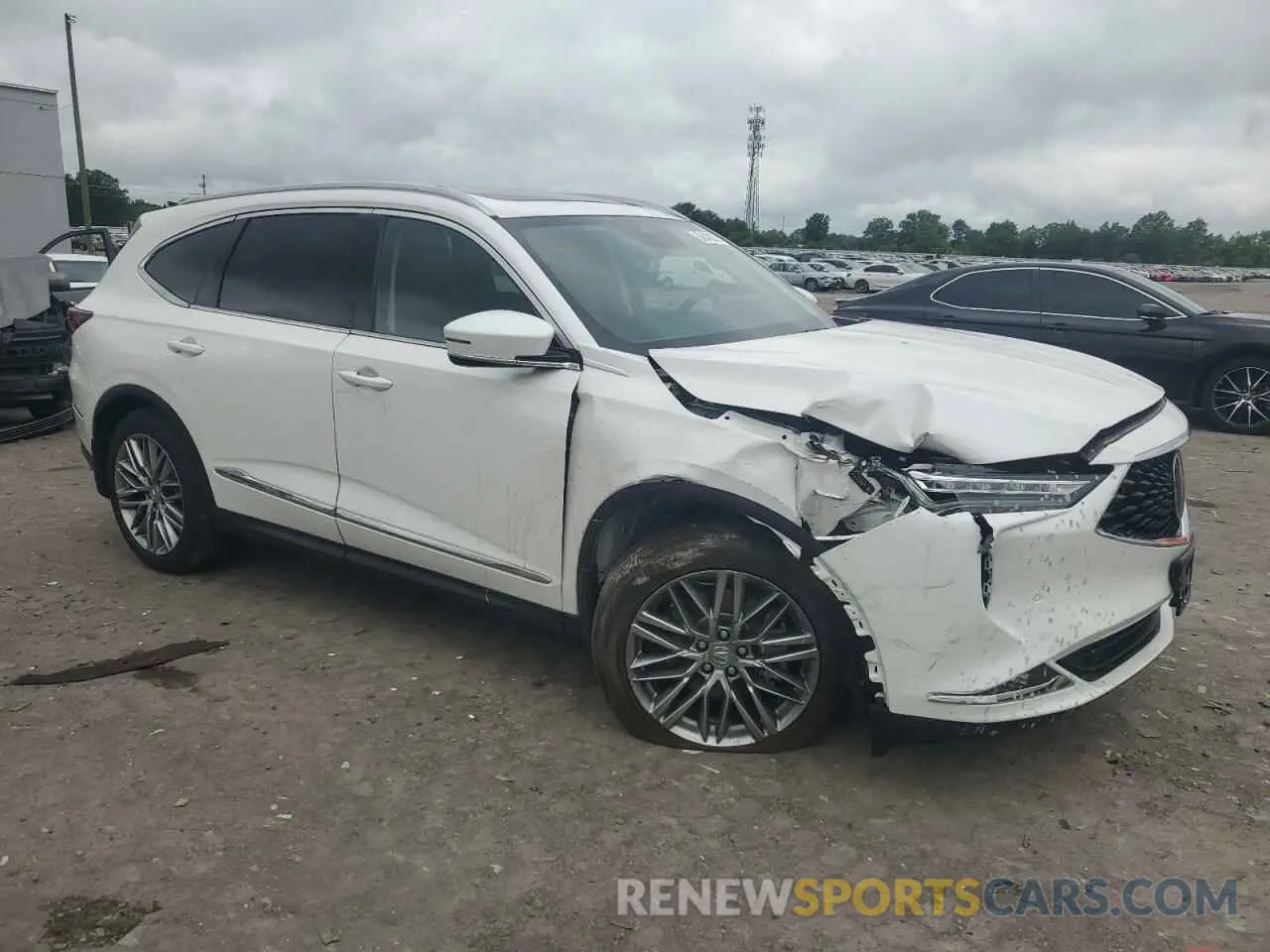 4 Photograph of a damaged car 5J8YE1H88RL027058 ACURA MDX 2024