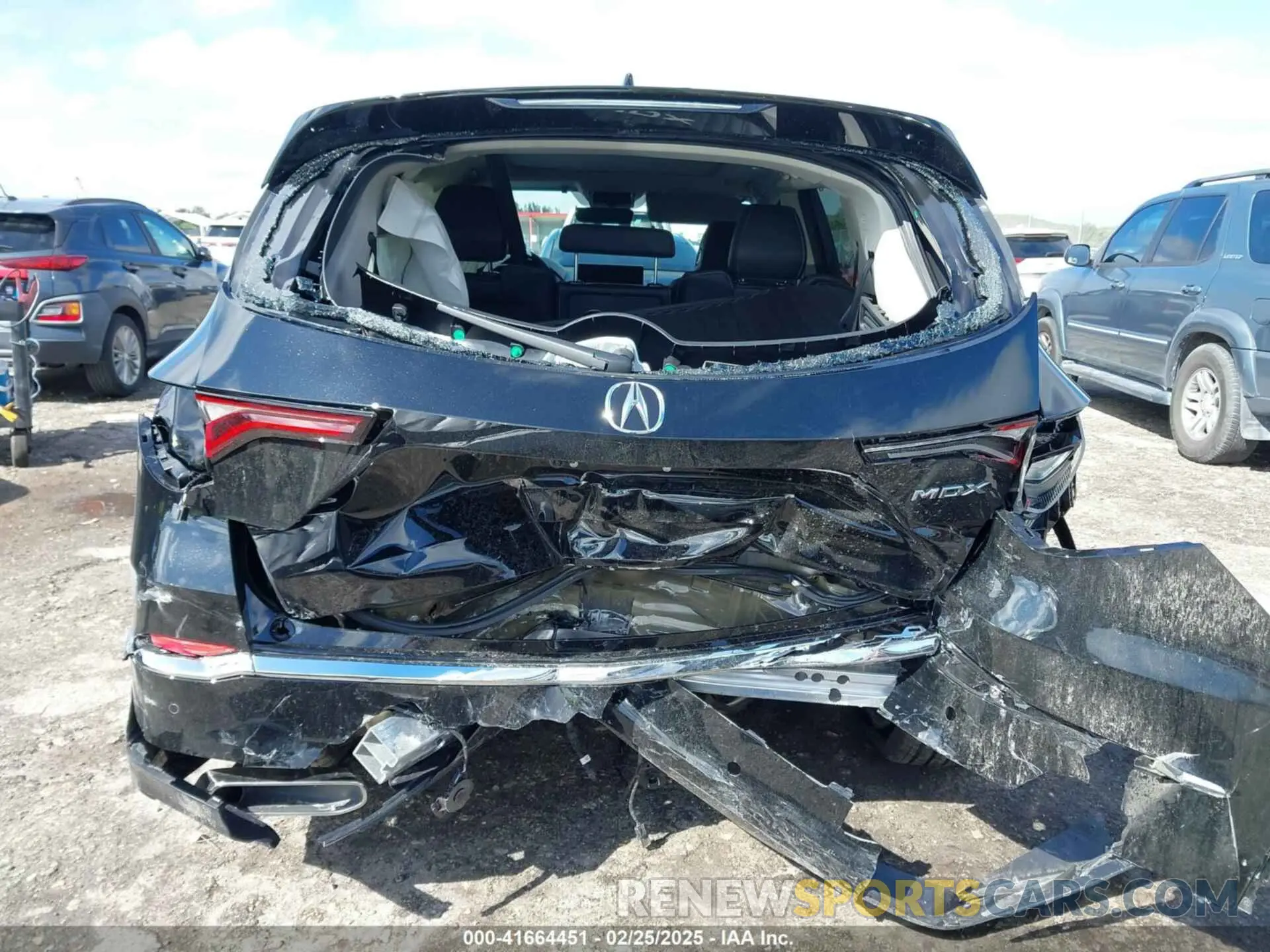 16 Photograph of a damaged car 5J8YD9H49SL003503 ACURA MDX 2025