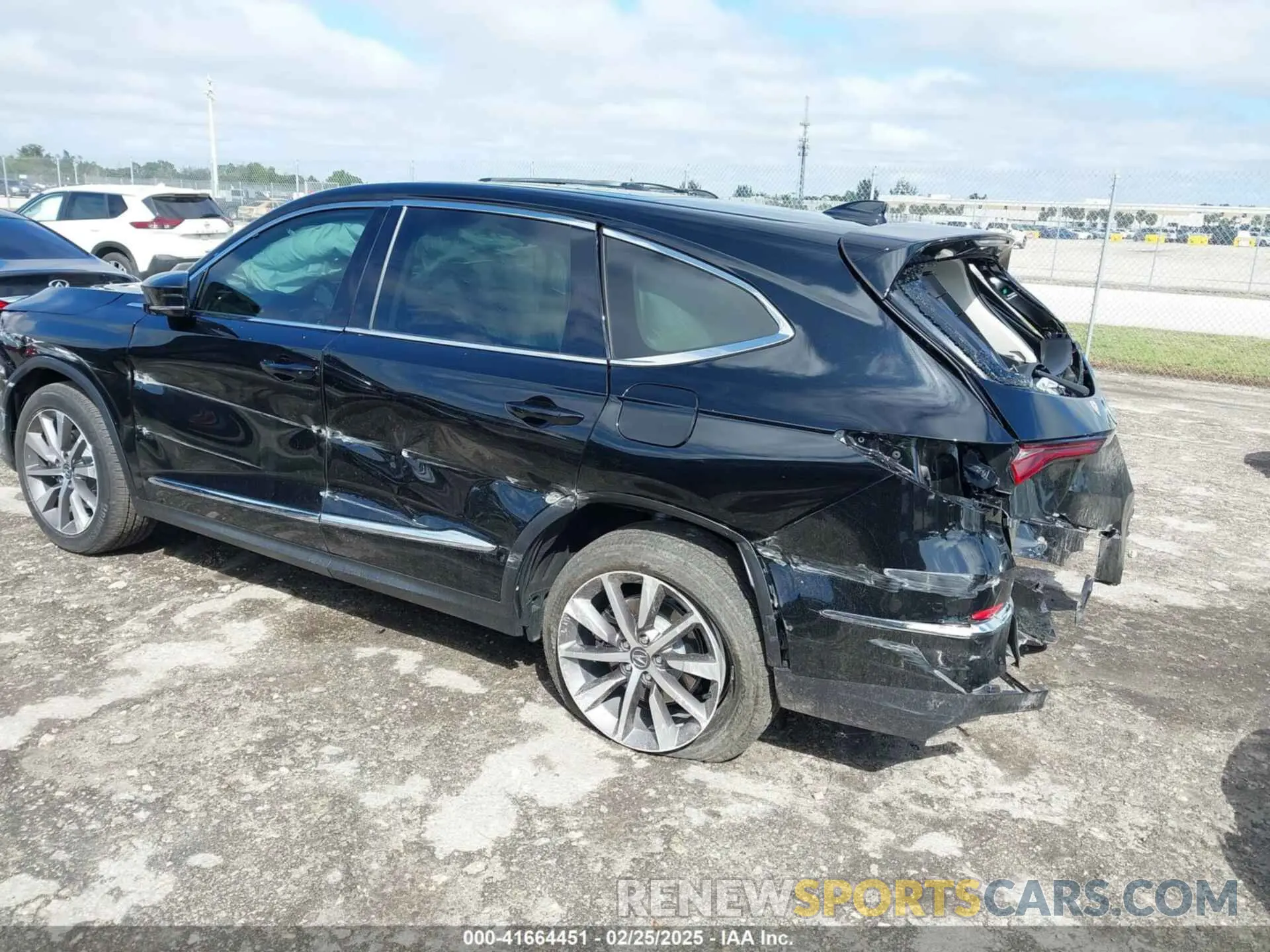 3 Photograph of a damaged car 5J8YD9H49SL003503 ACURA MDX 2025