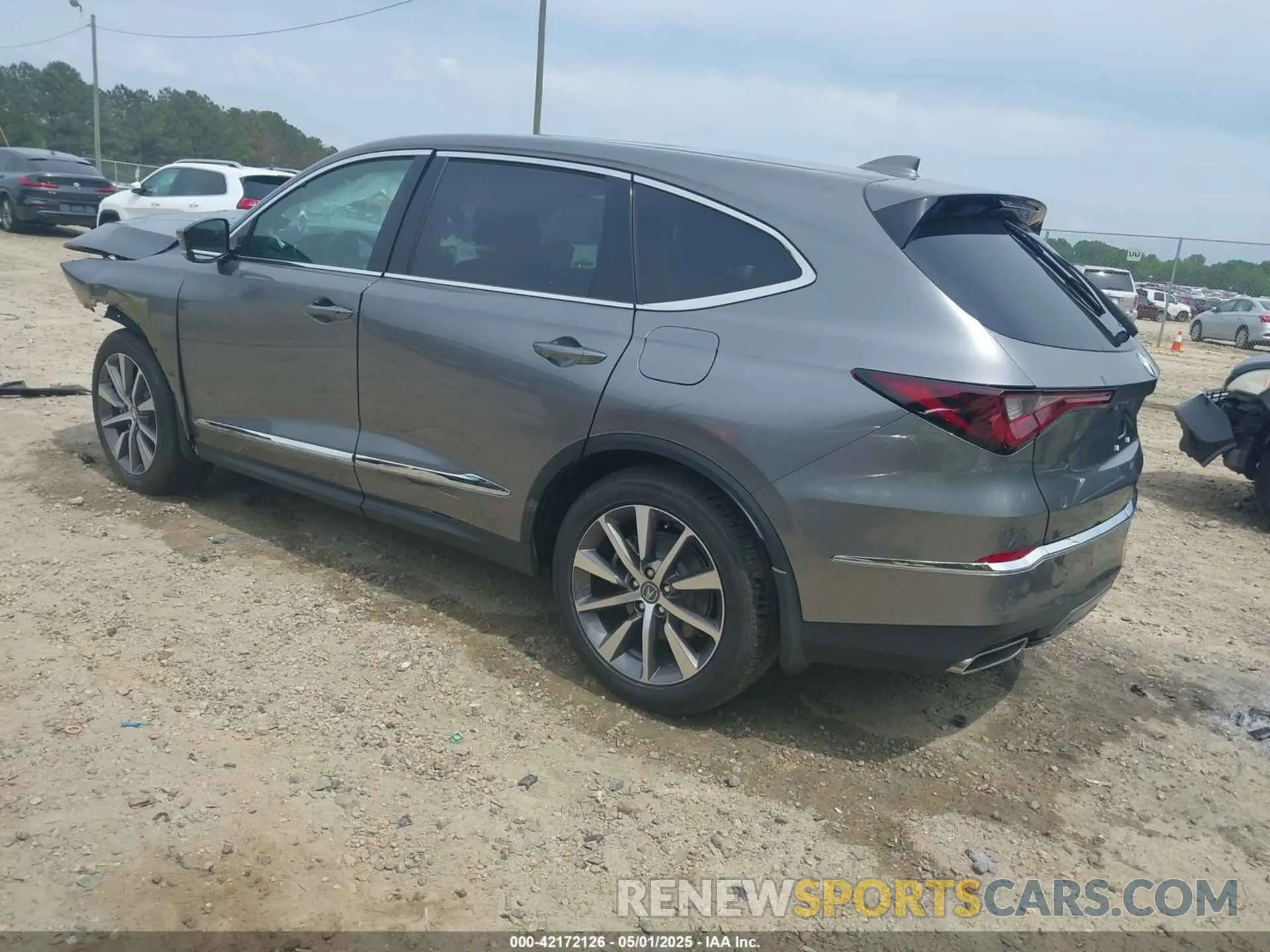 3 Photograph of a damaged car 5J8YD9H49SL005316 ACURA MDX 2025