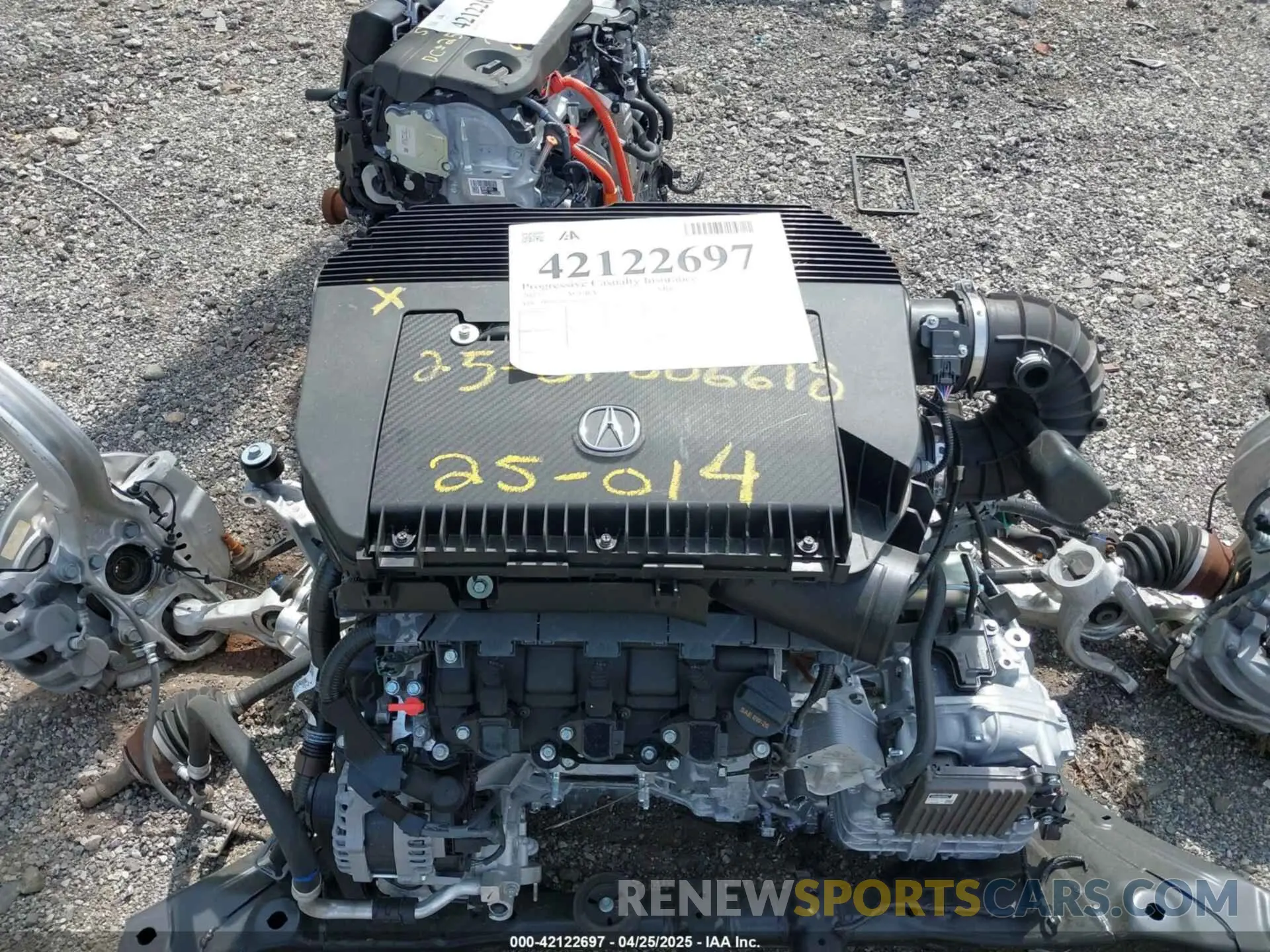 10 Photograph of a damaged car 5J8YE1H02SL010059 ACURA MDX 2025
