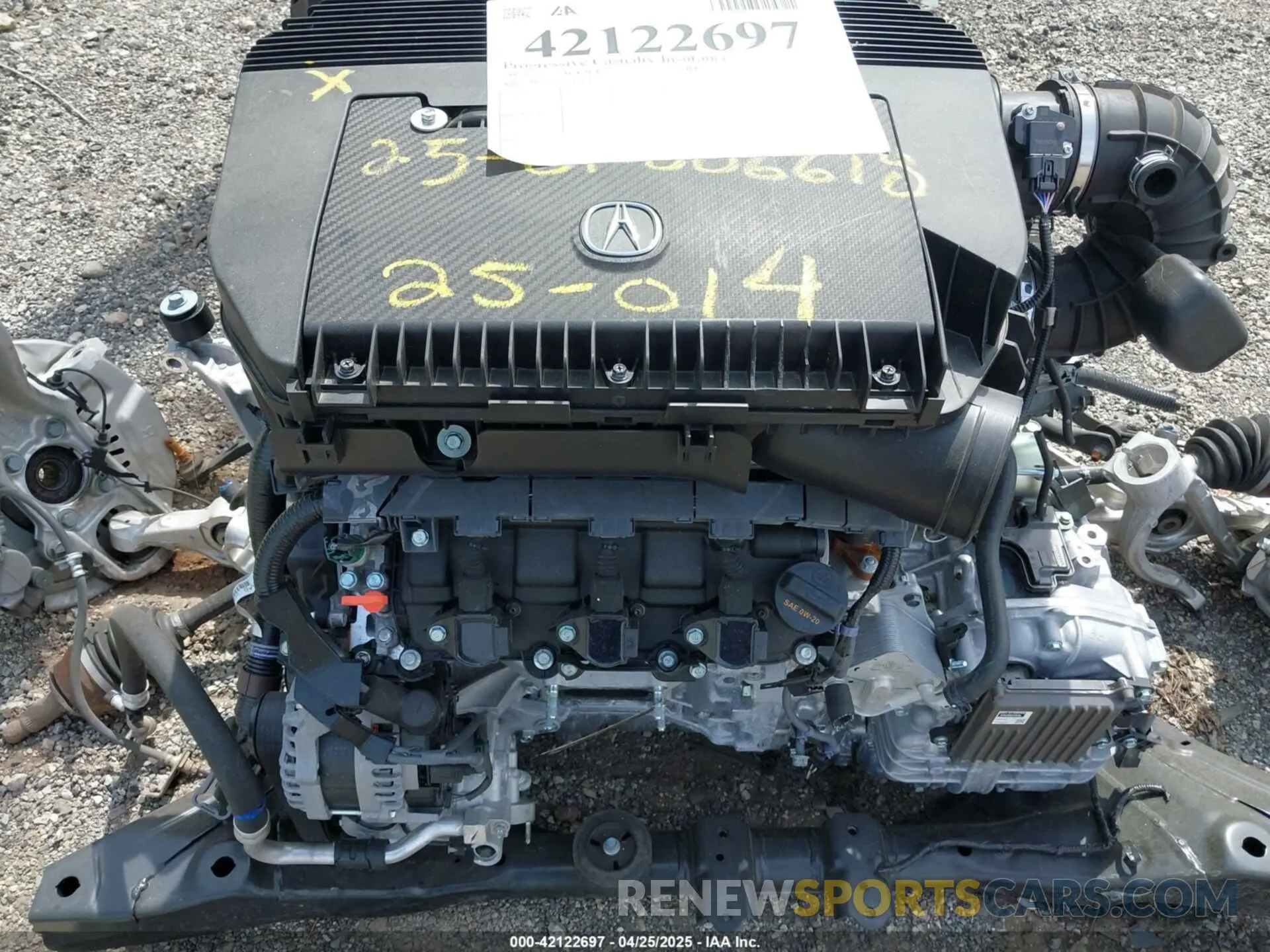 11 Photograph of a damaged car 5J8YE1H02SL010059 ACURA MDX 2025