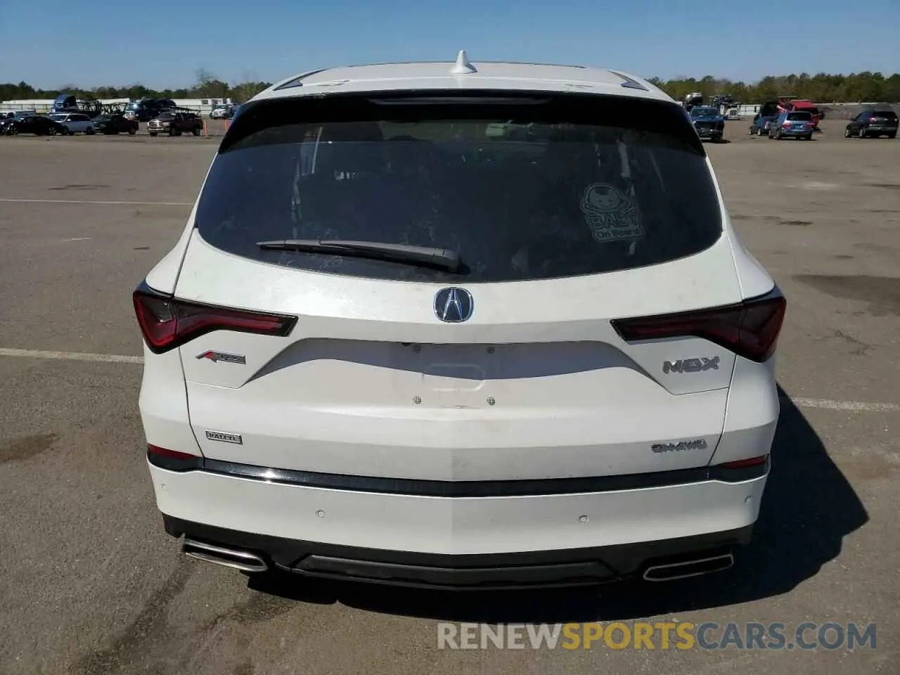 6 Photograph of a damaged car 5J8YE1H03SL002939 ACURA MDX 2025