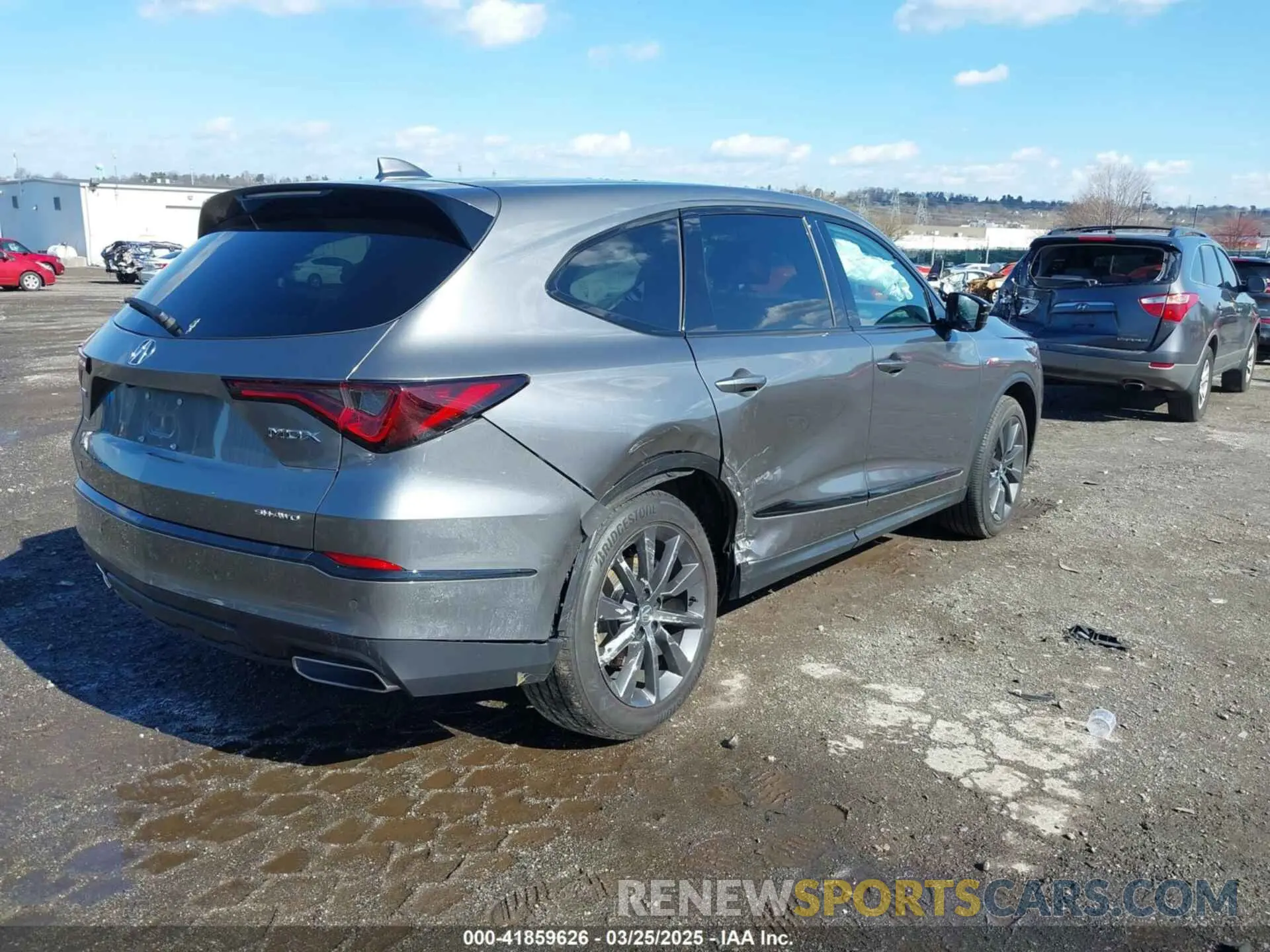 4 Photograph of a damaged car 5J8YE1H04SL011391 ACURA MDX 2025