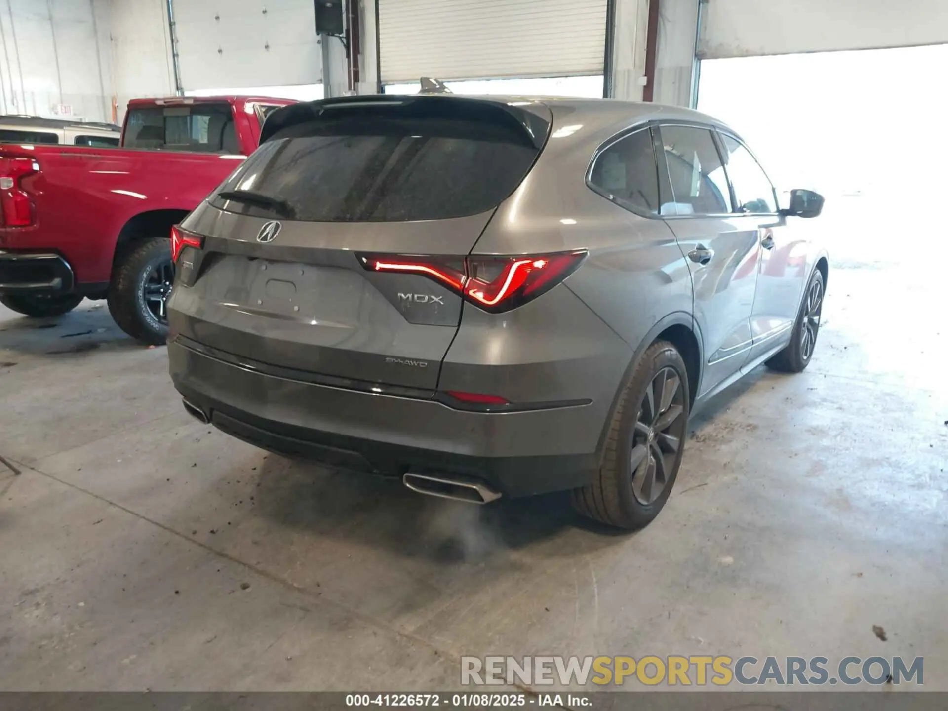 4 Photograph of a damaged car 5J8YE1H05SL003218 ACURA MDX 2025