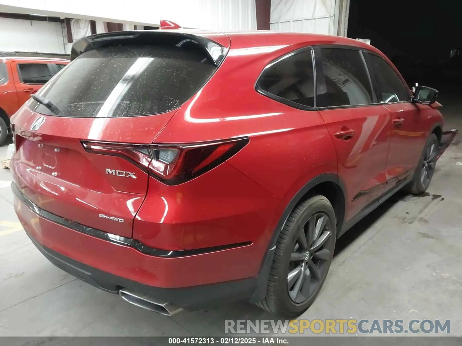 4 Photograph of a damaged car 5J8YE1H06SL004314 ACURA MDX 2025