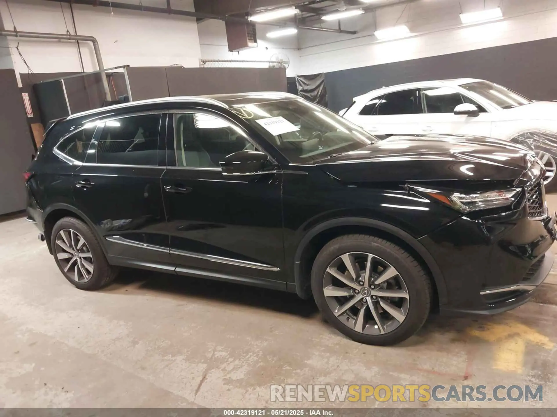 13 Photograph of a damaged car 5J8YE1H47SL001747 ACURA MDX 2025