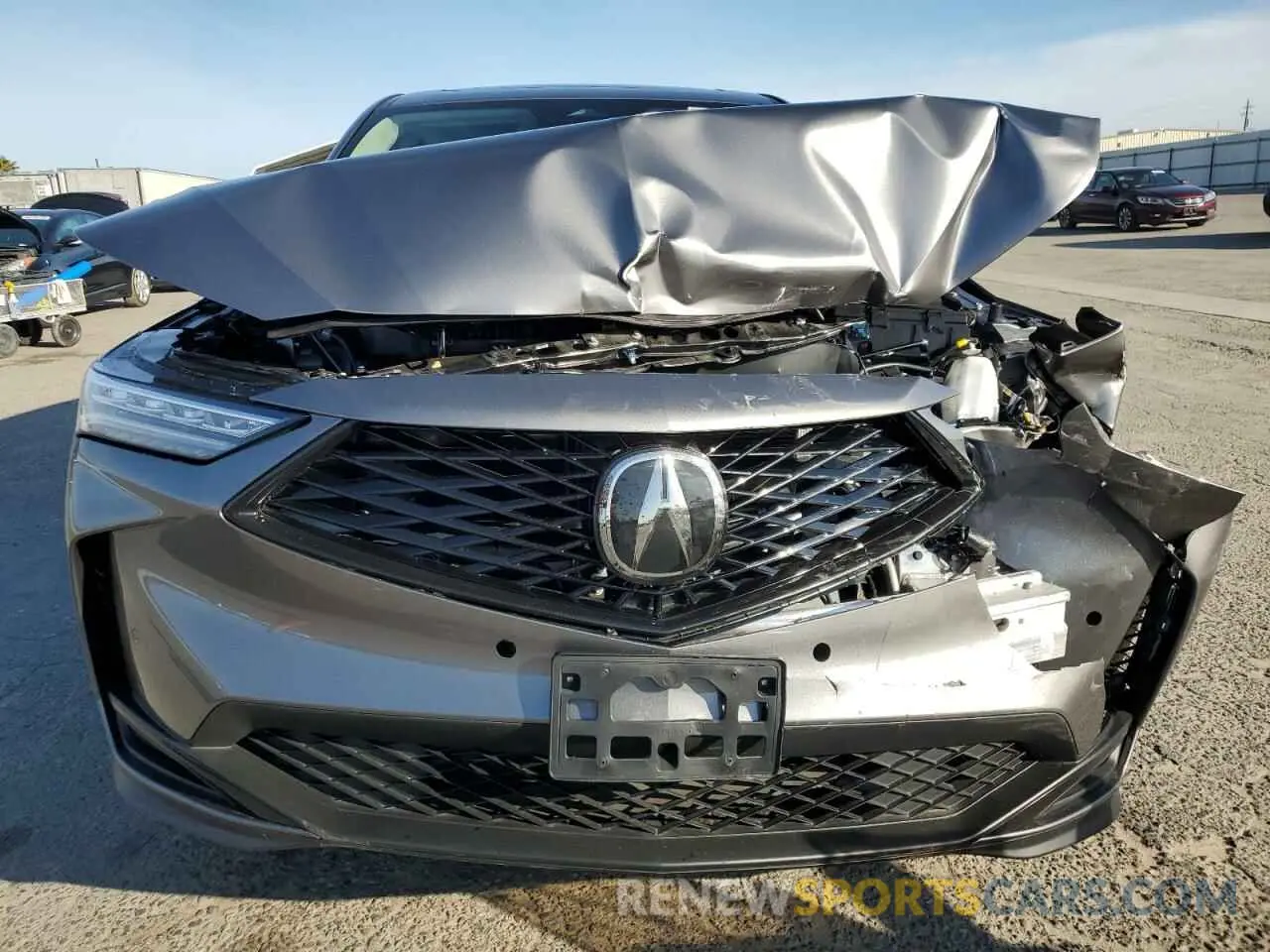 5 Photograph of a damaged car 5J8YE1H49SL007176 ACURA MDX 2025