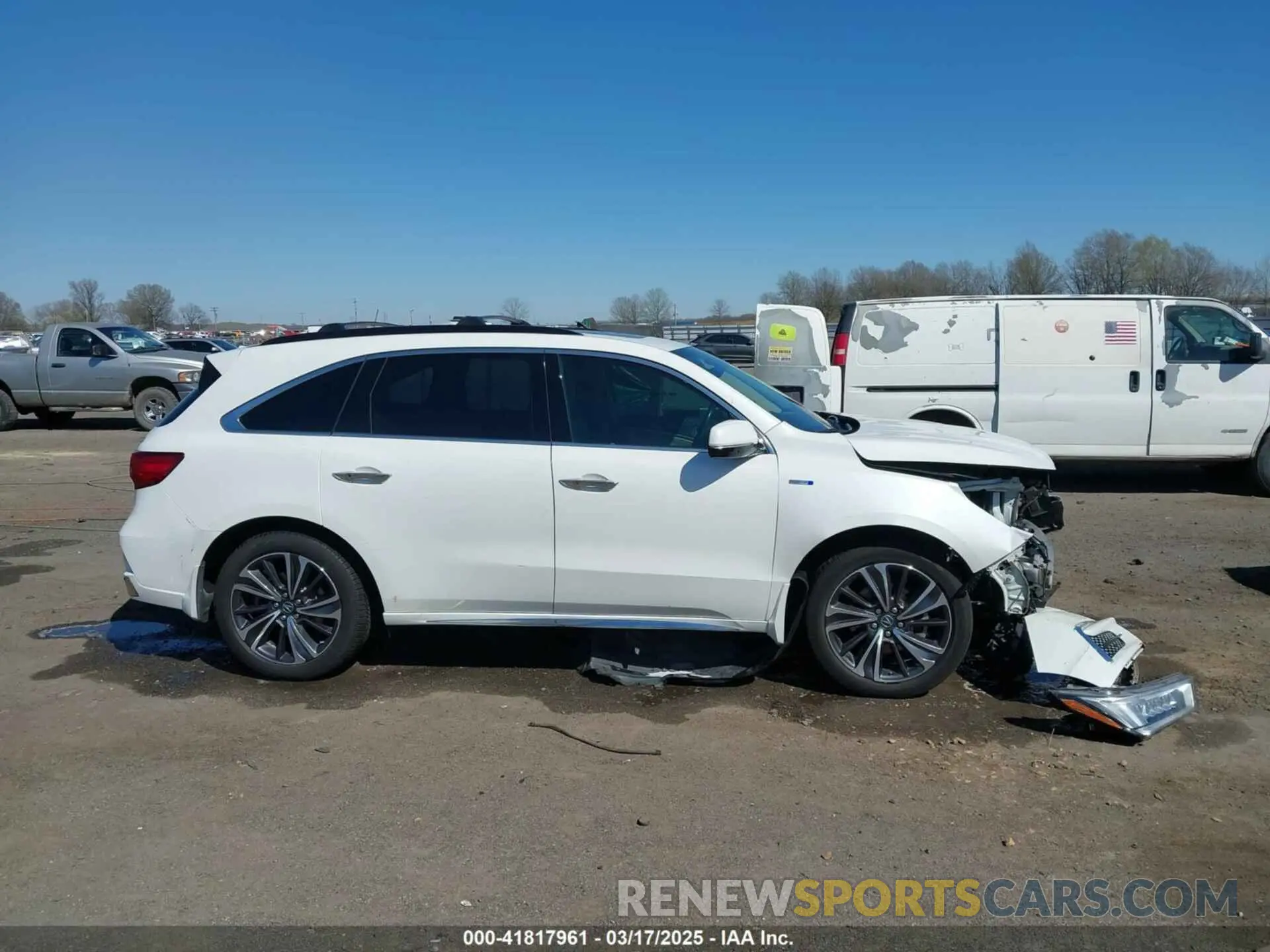 13 Photograph of a damaged car 5J8YD7H58LL000333 ACURA MDX SPORT HYBRID 2020